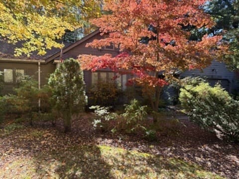 Single Family Residence at 22 Eaton Road, Framingham MA 01701, photo 2 of 6