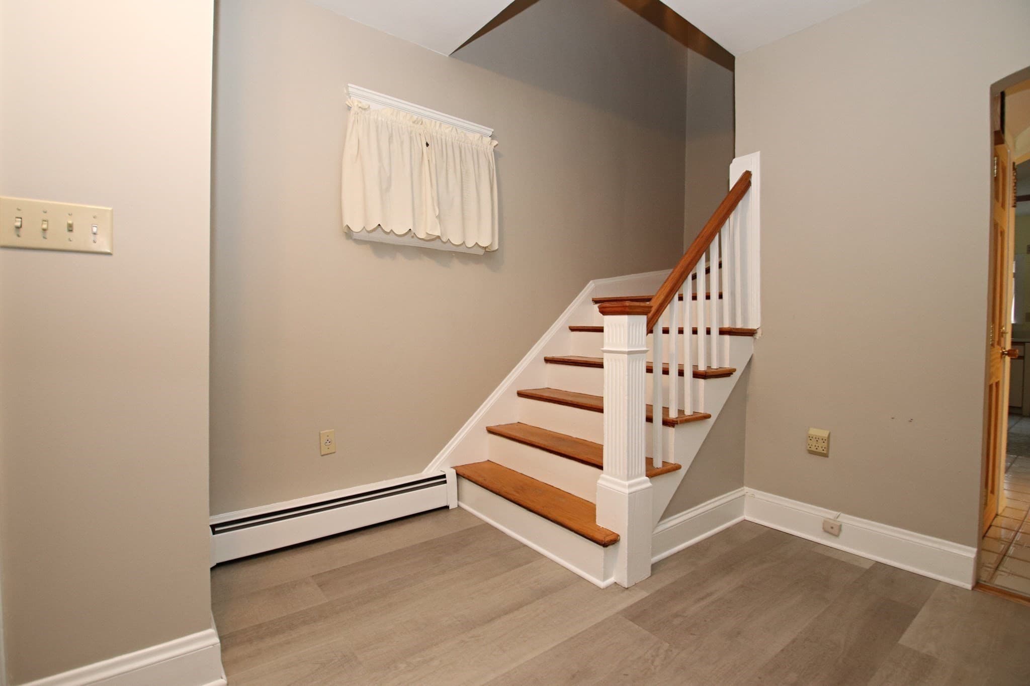 Single Family Residence at 40 Stone St., Saugus MA 01906, photo 17 of 33