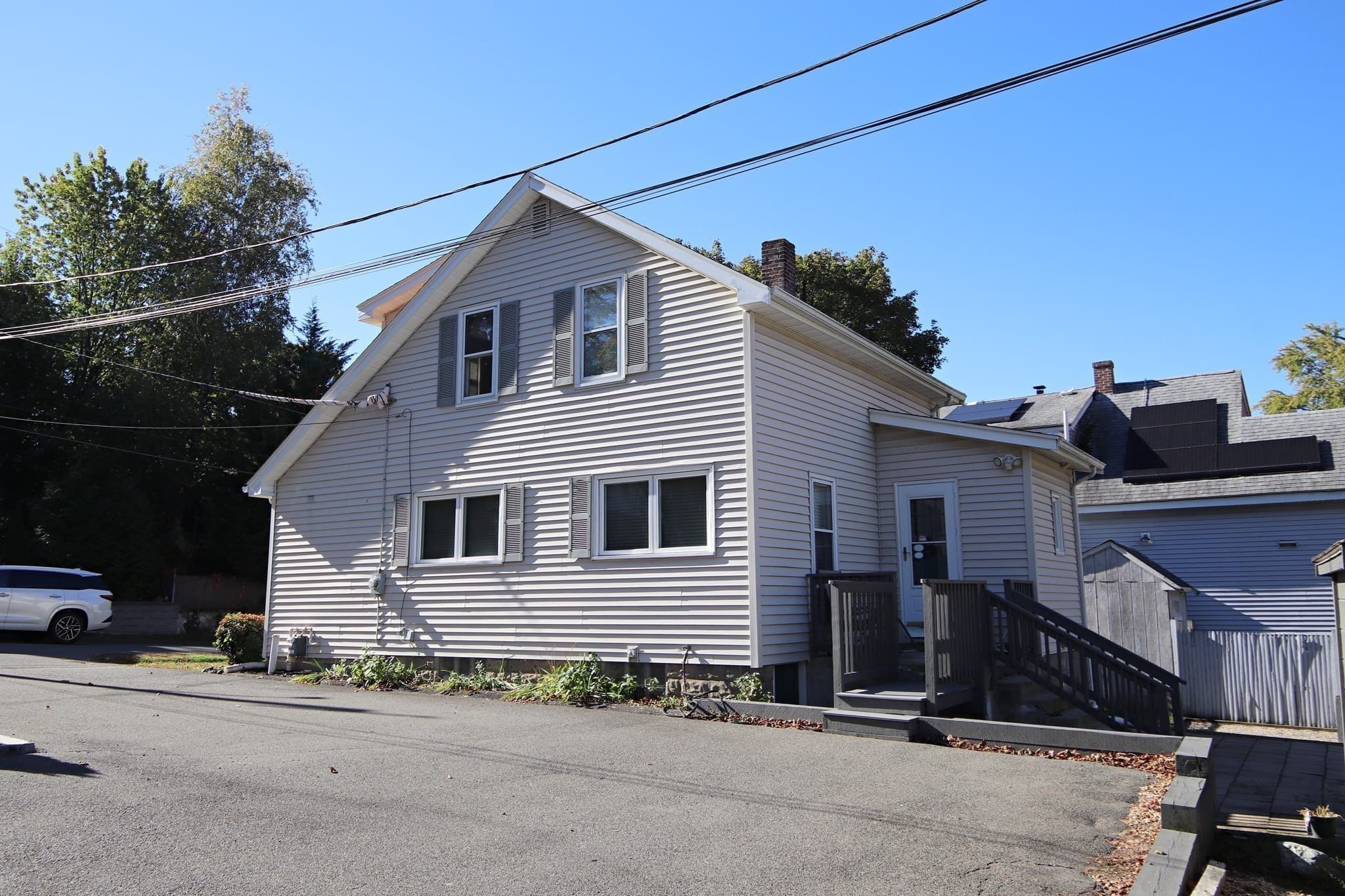 Single Family Residence at 40 Stone St., Saugus MA 01906, photo 4 of 33