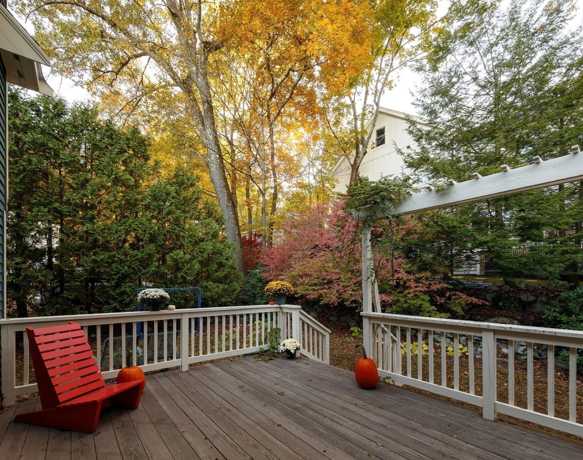 Single Family Residence at 17 Sutherland Rd, Lexington MA 02421, photo 18 of 24