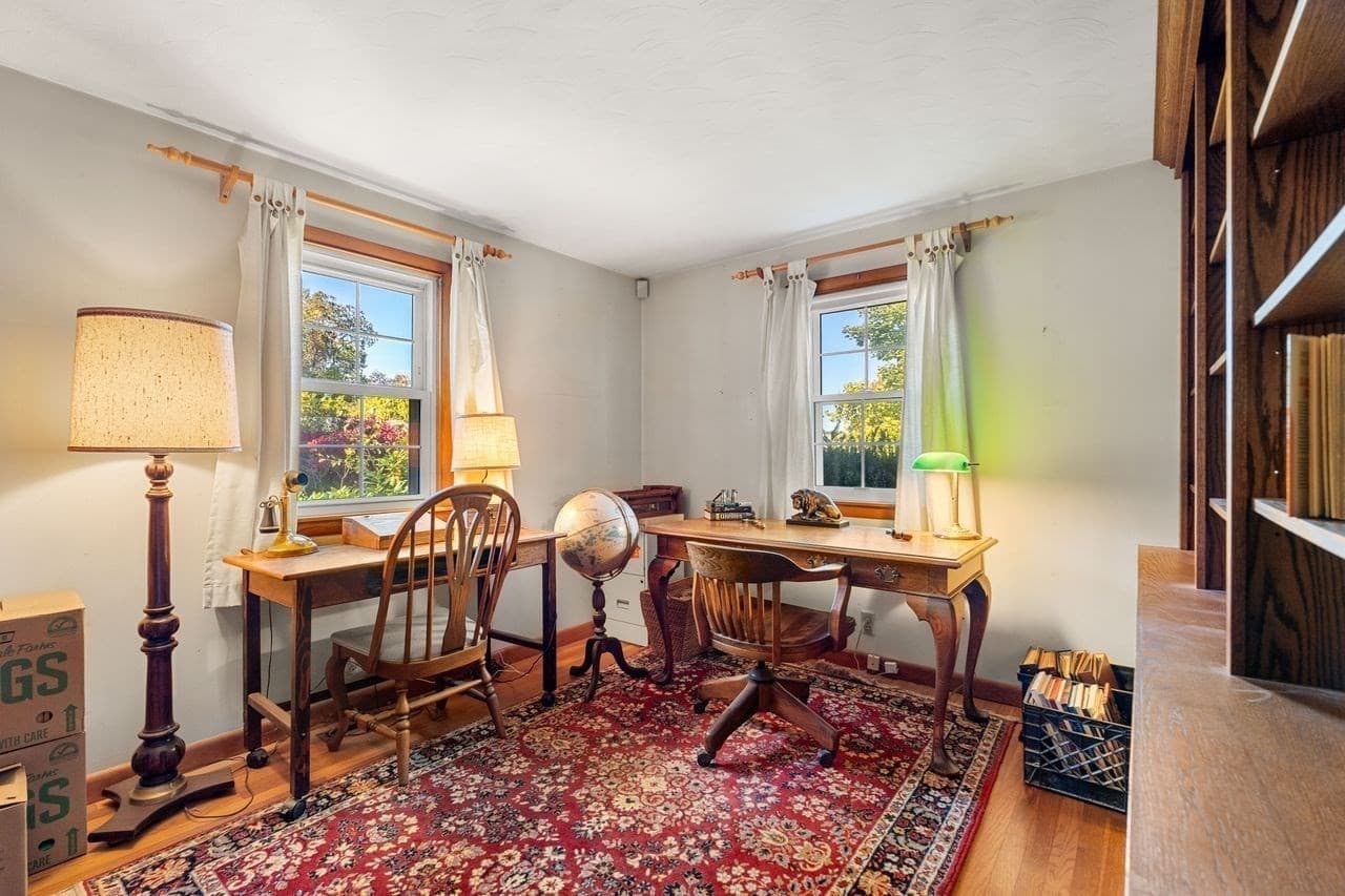 Single Family Residence at 232 Market Street, Amesbury MA 01913, photo 13 of 40