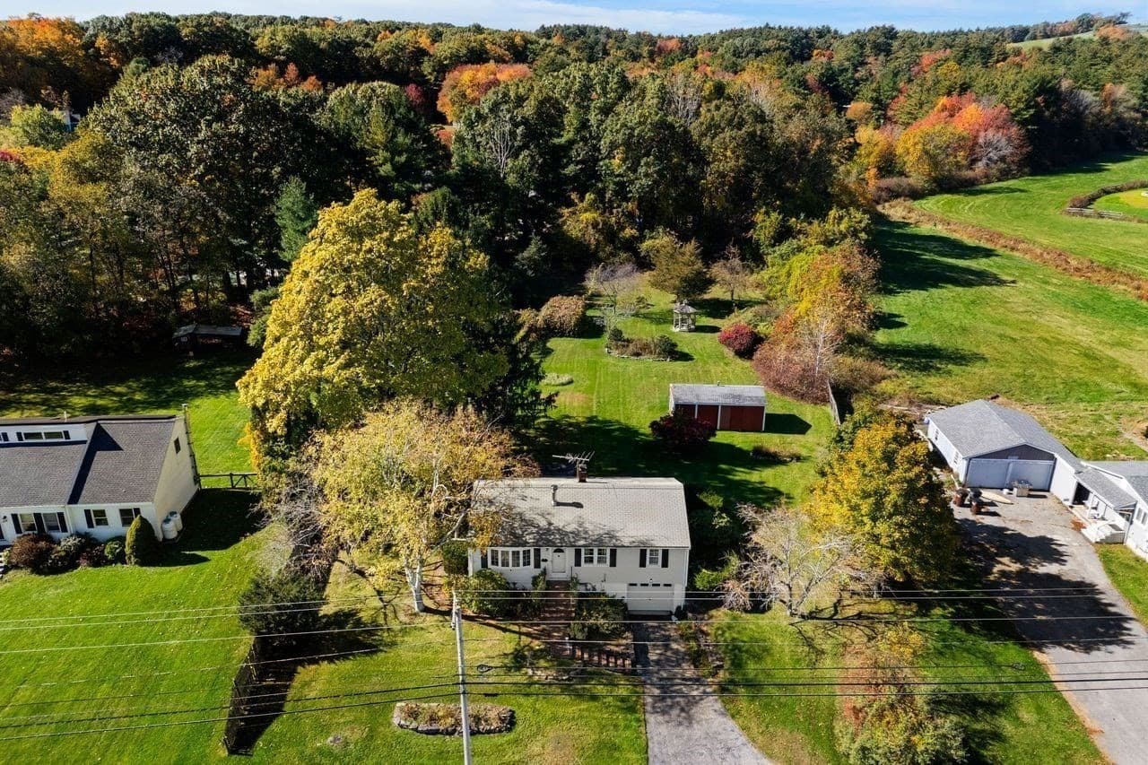 Single Family Residence at 232 Market Street, Amesbury MA 01913, photo 32 of 40