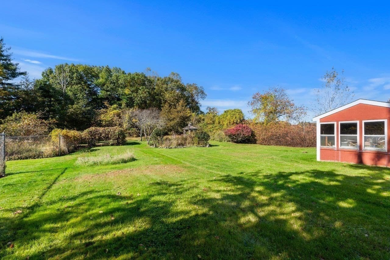 Single Family Residence at 232 Market Street, Amesbury MA 01913, photo 31 of 40