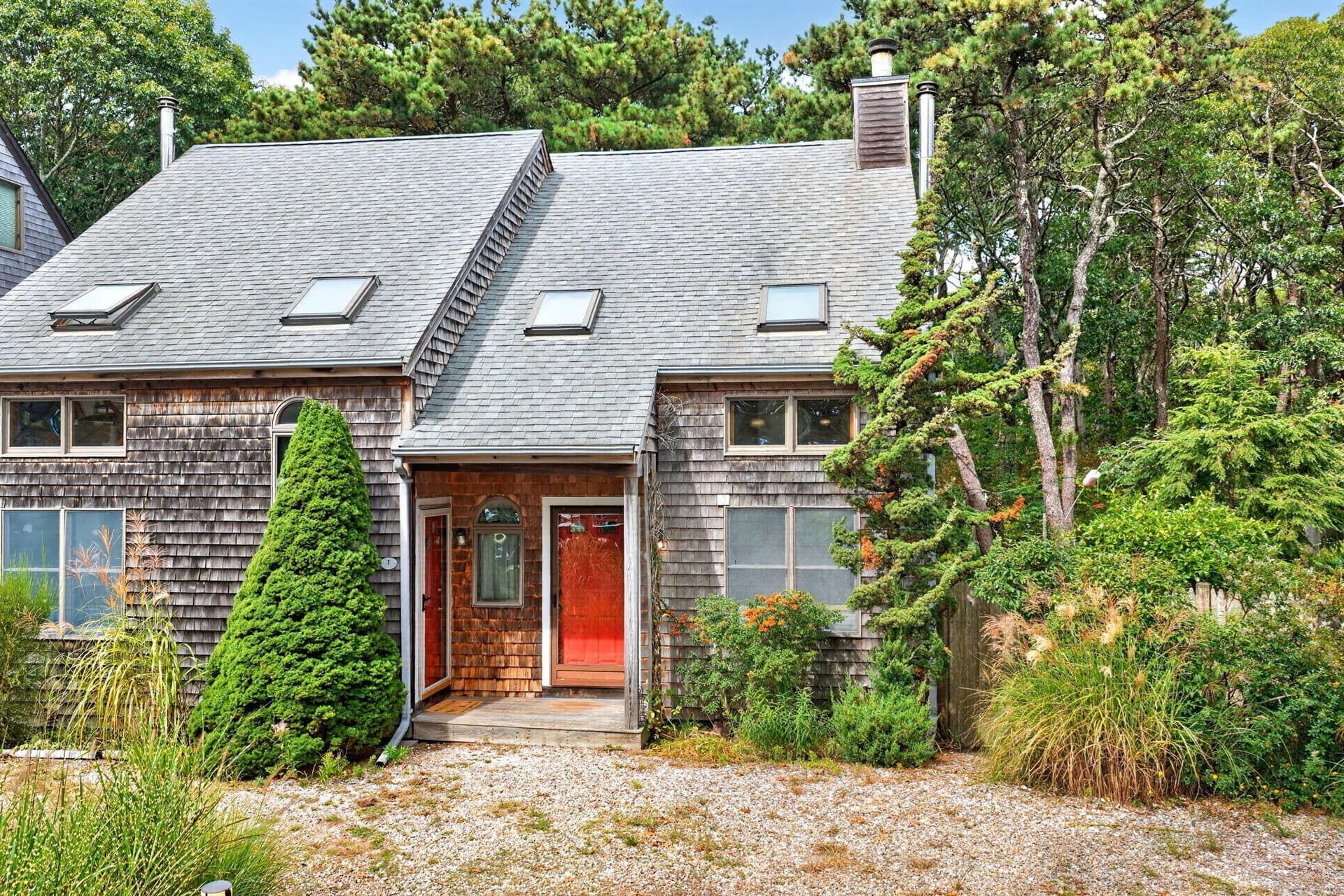 Condominium at 10 Seashore Park Drive, Provincetown MA 02657, photo 3 of 32