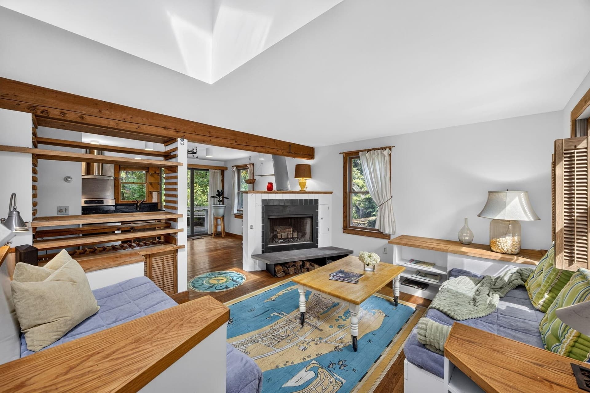 Condominium at 10 Seashore Park Drive, Provincetown MA 02657, photo 5 of 32