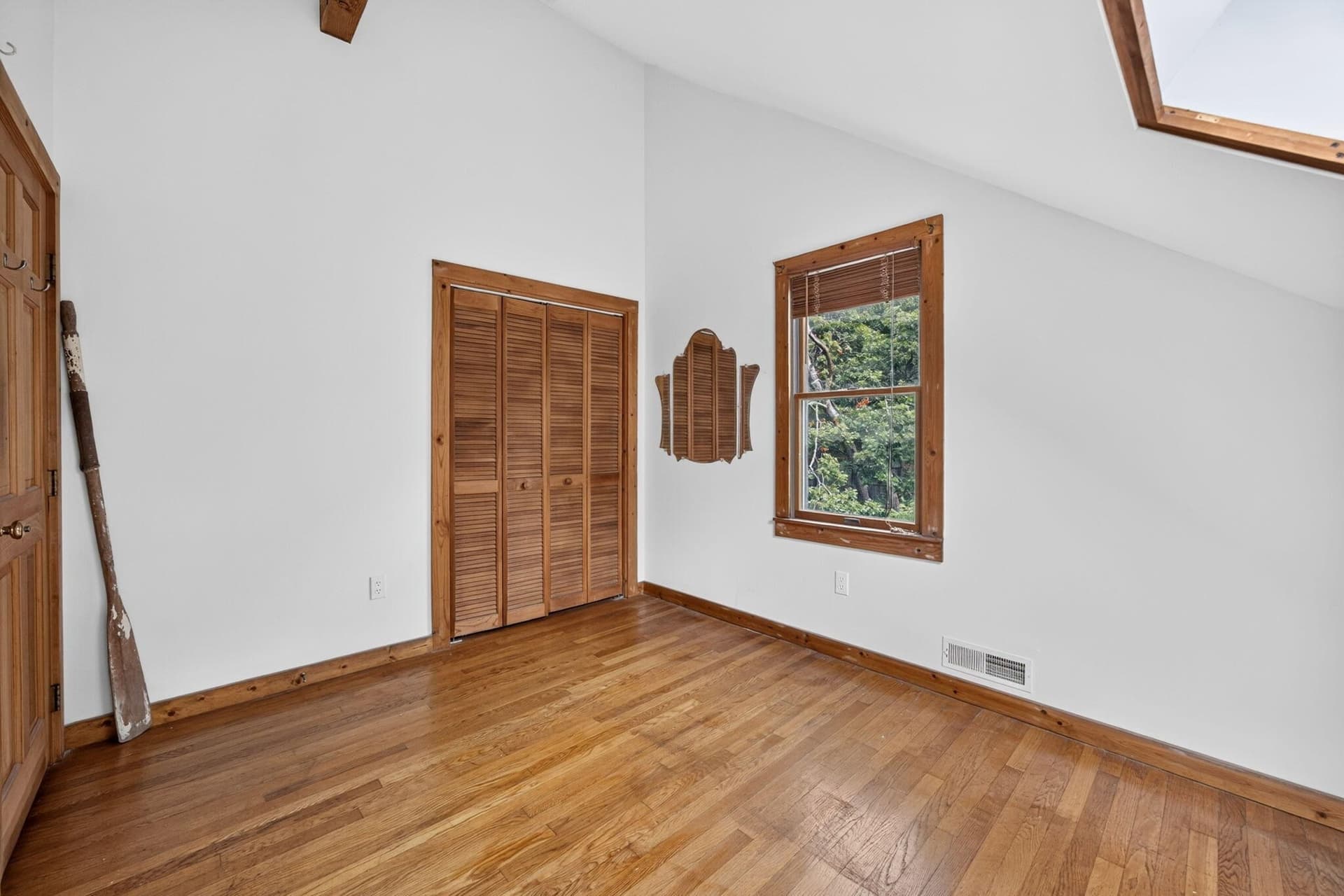 Condominium at 10 Seashore Park Drive, Provincetown MA 02657, photo 15 of 32