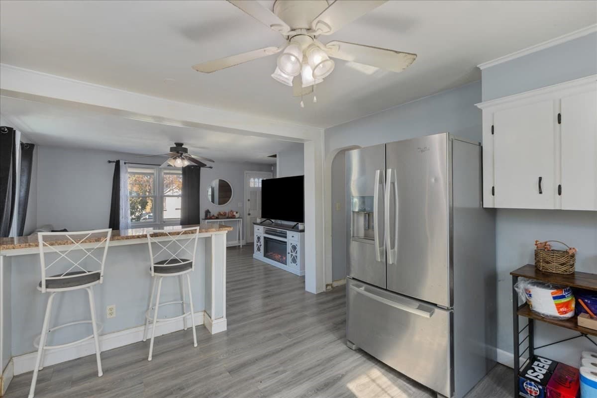 Single Family Residence at 53 Seventeenth St, Lowell MA 01850, photo 2 of 24