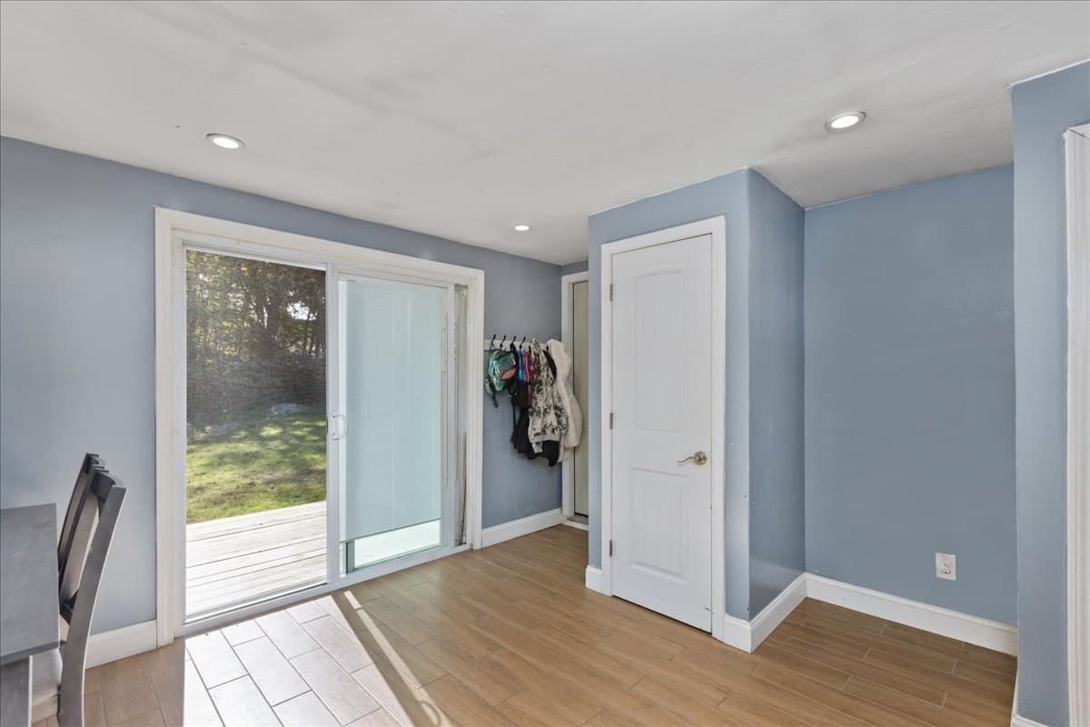Single Family Residence at 53 Seventeenth St, Lowell MA 01850, photo 18 of 24