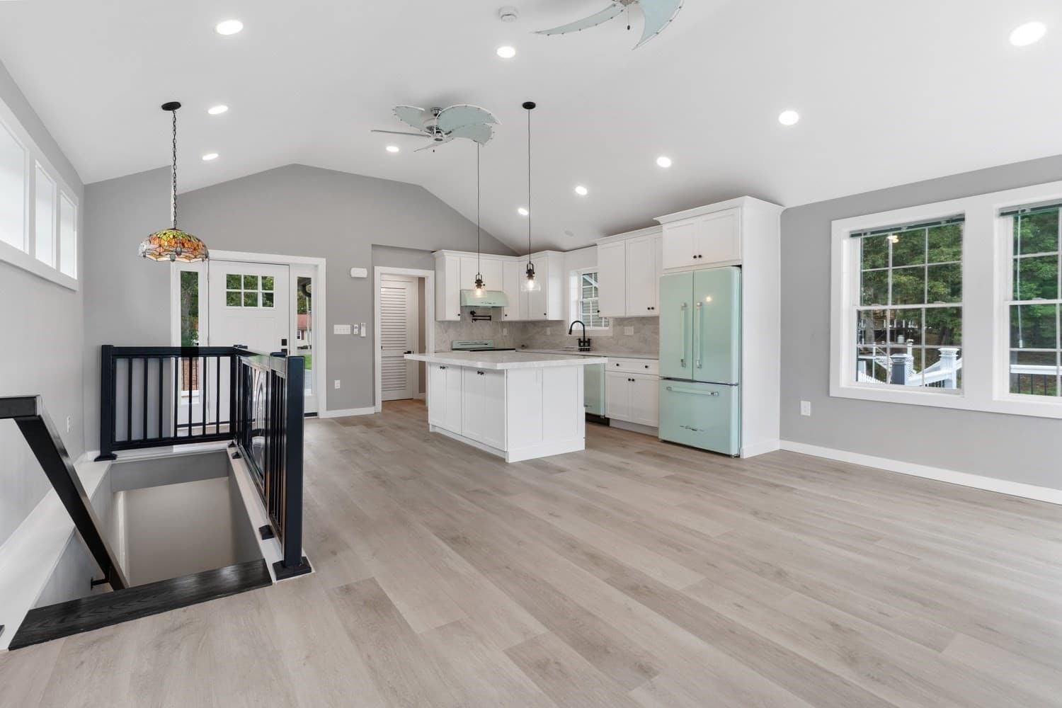 Single Family Residence at 10 Shore Drive, Wrentham MA 02093, photo 6 of 41