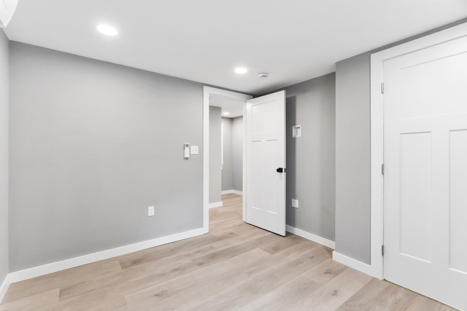 Single Family Residence at 10 Shore Drive, Wrentham MA 02093, photo 22 of 41