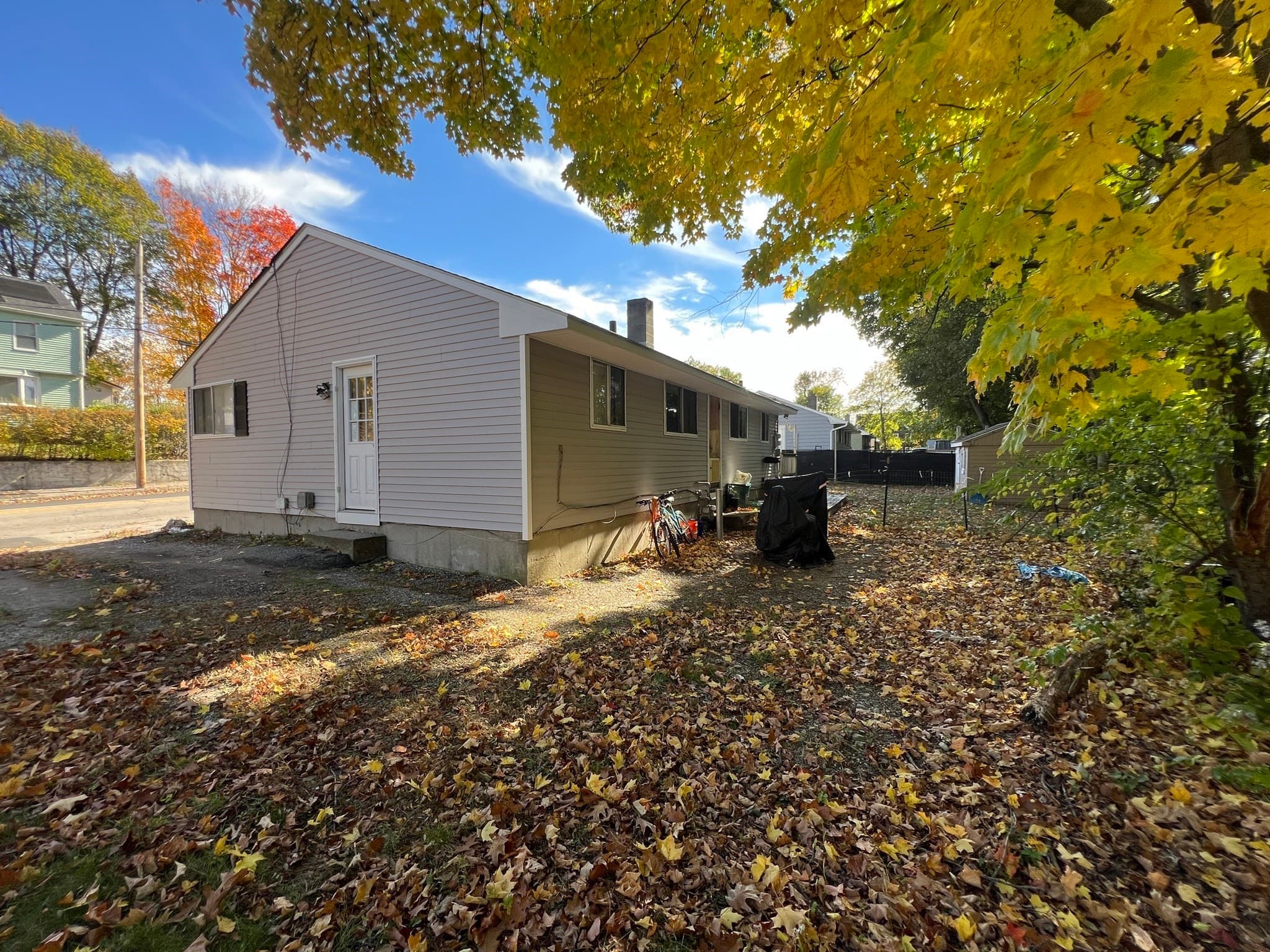 Multi Family at 50 Commonwealth Ave, Worcester MA 01604, photo 26 of 30