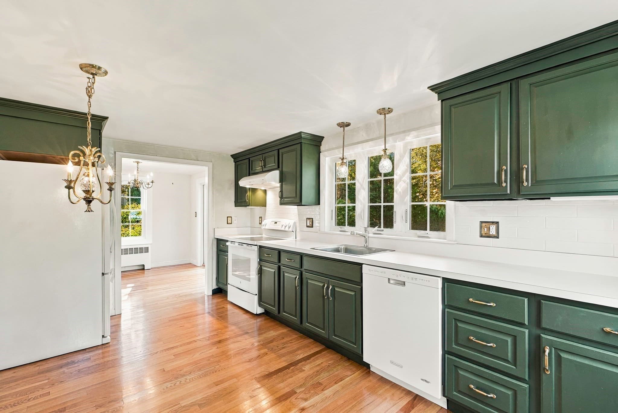 Single Family Residence at 177 Prospect St, Ashland MA 01721, photo 9 of 42