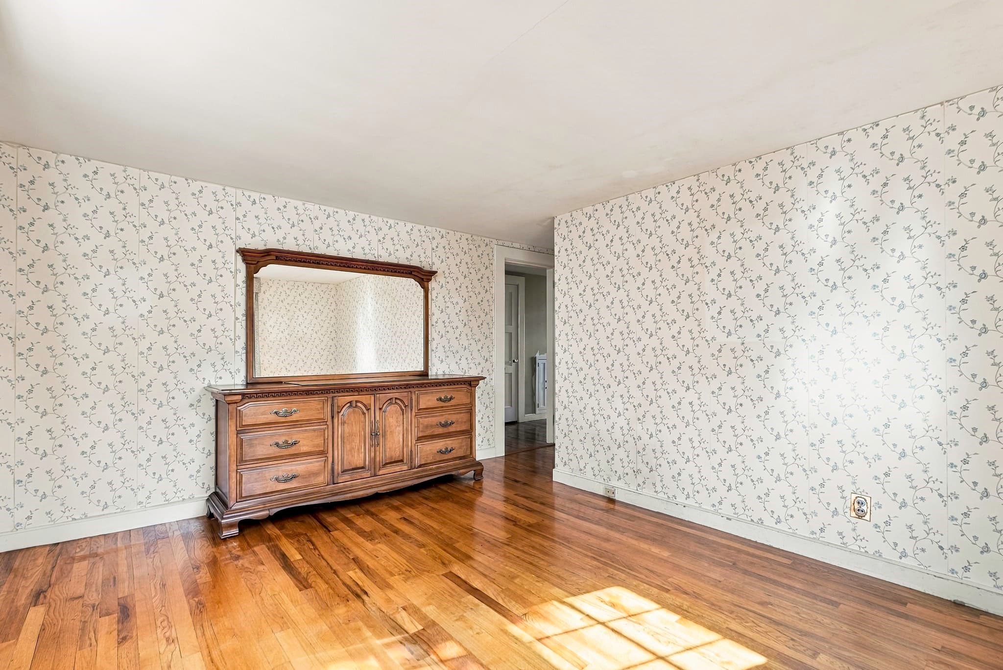Single Family Residence at 177 Prospect St, Ashland MA 01721, photo 24 of 42