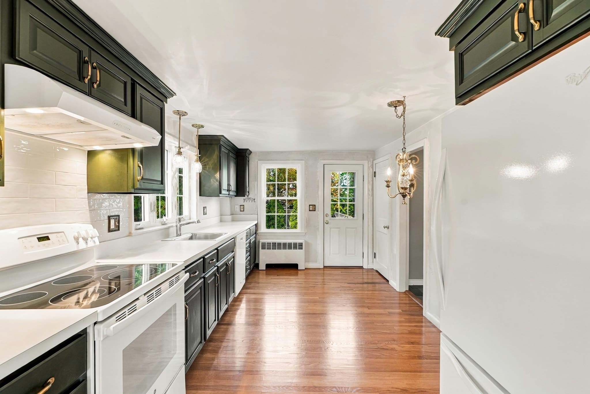 Single Family Residence at 177 Prospect St, Ashland MA 01721, photo 11 of 42