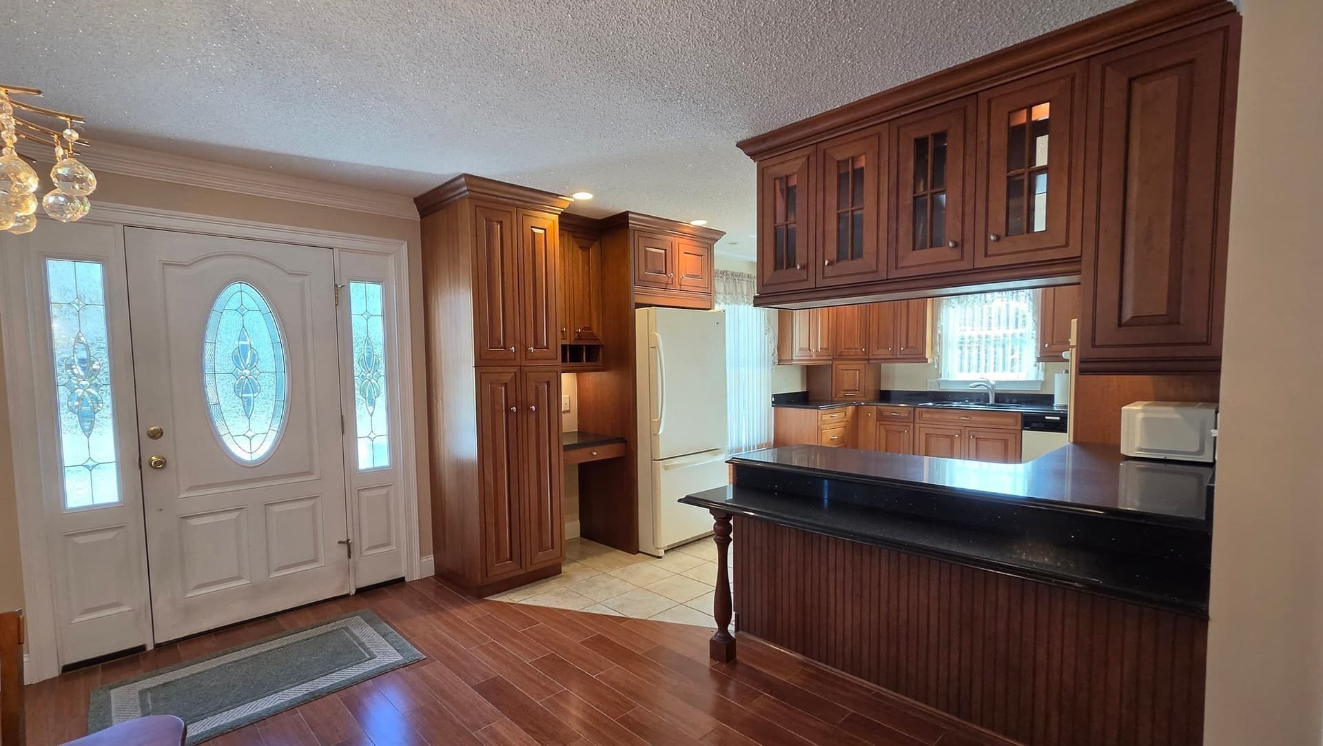 Single Family Residence at 1300 Lakeview Avenue, Dracut MA 01826, photo 19 of 33