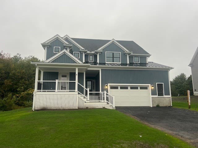 66 Parish Road # 4, Georgetown MA 01833