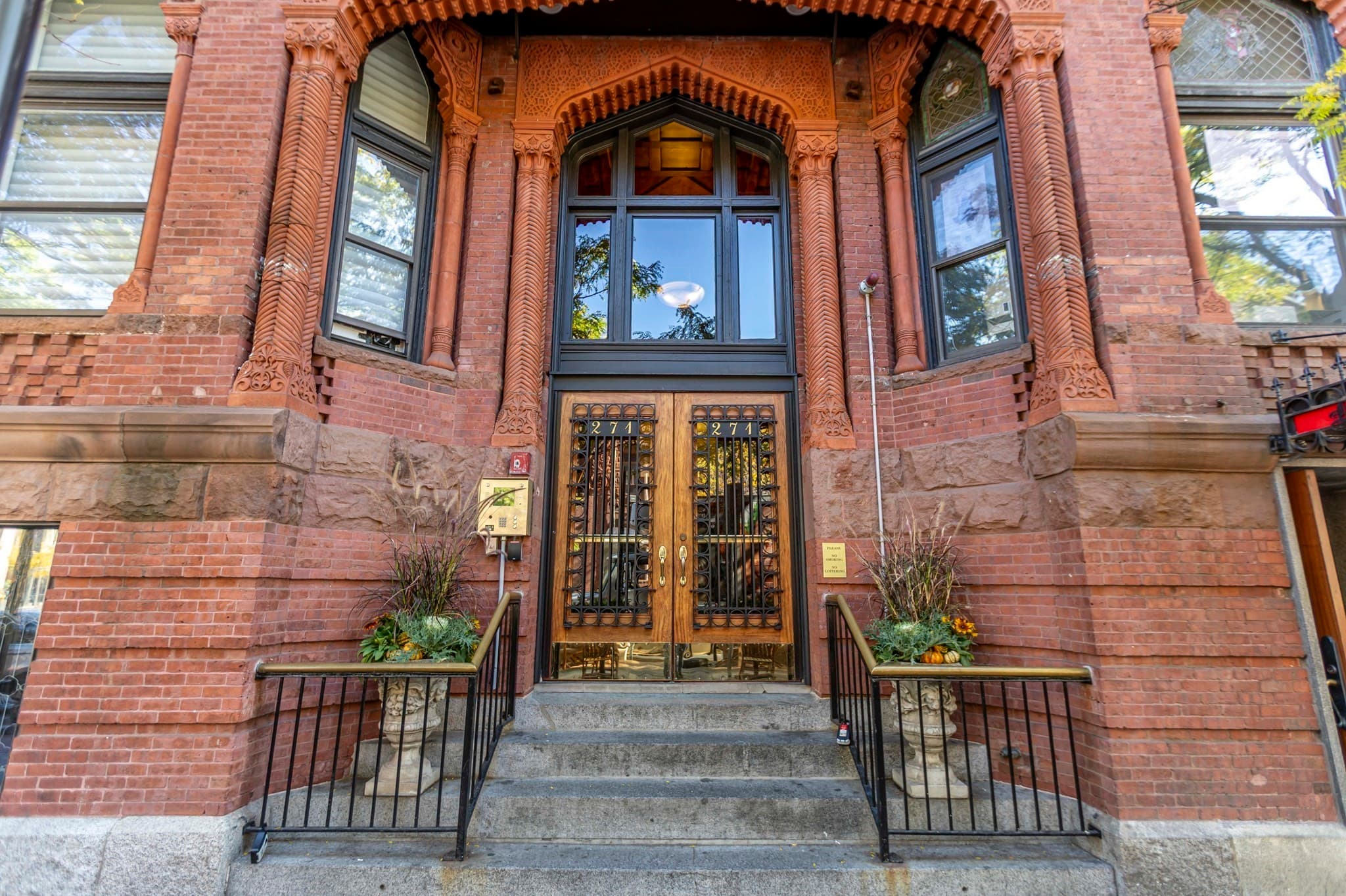 Condominium at 271 Dartmouth St. # 2L, Boston MA 02116, photo 13 of 19