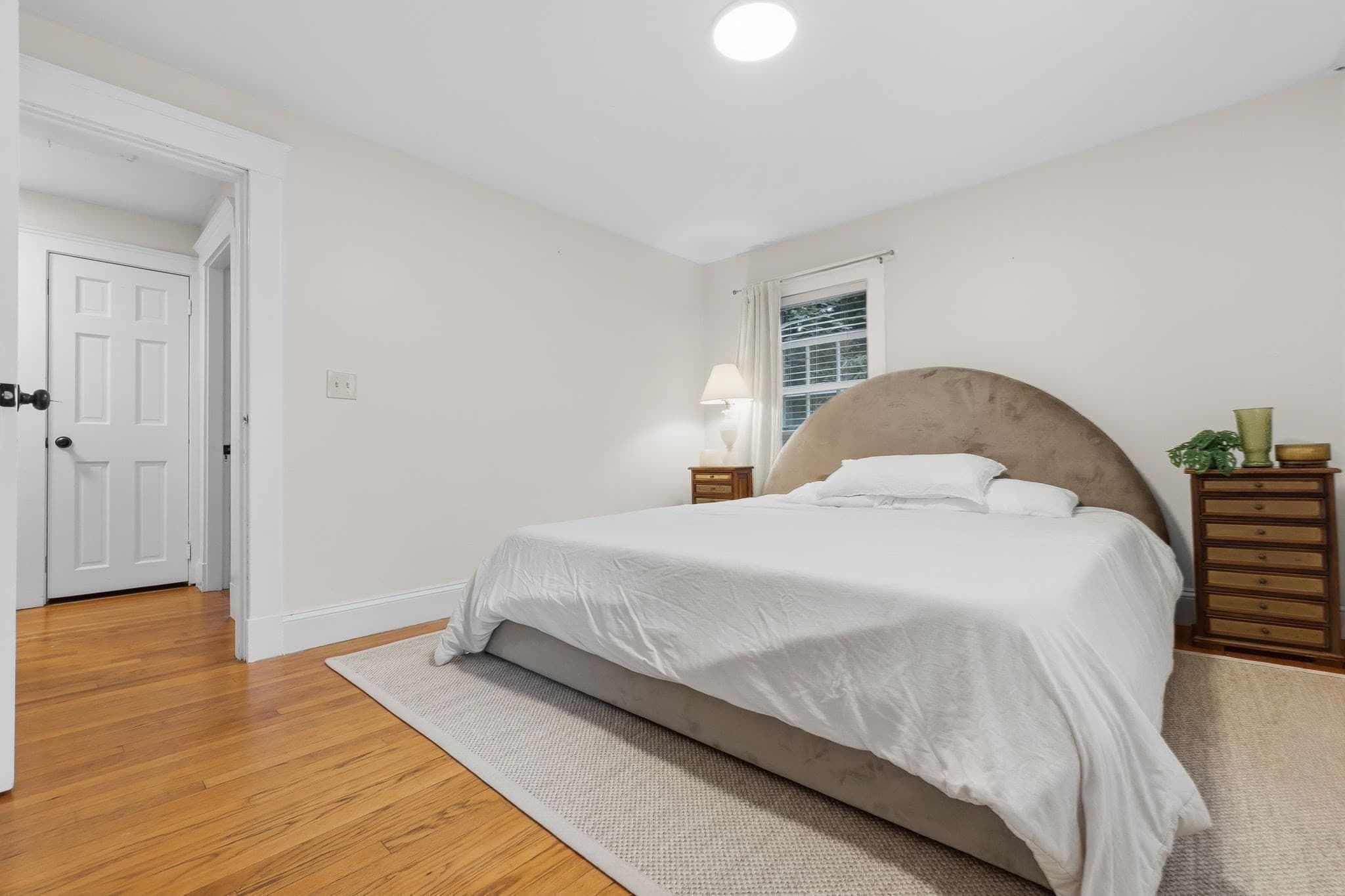 Single Family Residence at 289 County Way Ext, Beverly MA 01915, photo 12 of 41
