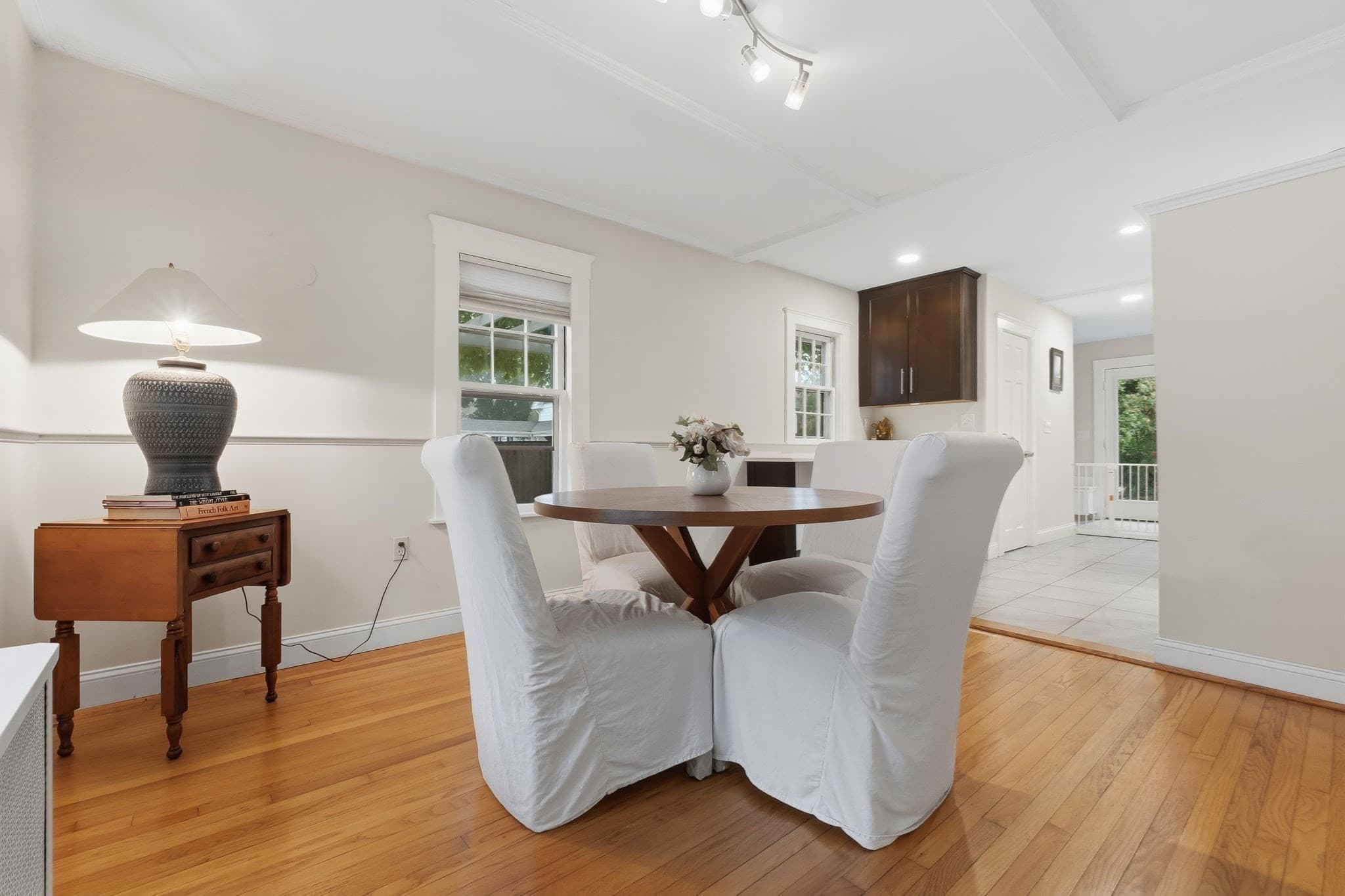Single Family Residence at 289 County Way Ext, Beverly MA 01915, photo 7 of 41