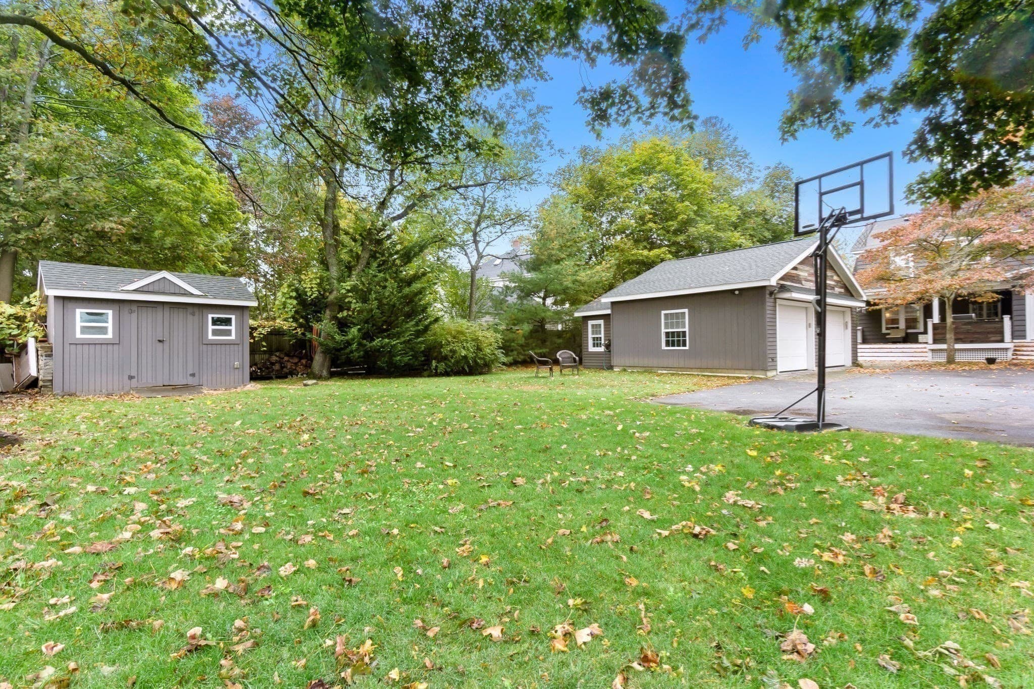 Single Family Residence at 289 County Way Ext, Beverly MA 01915, photo 3 of 41