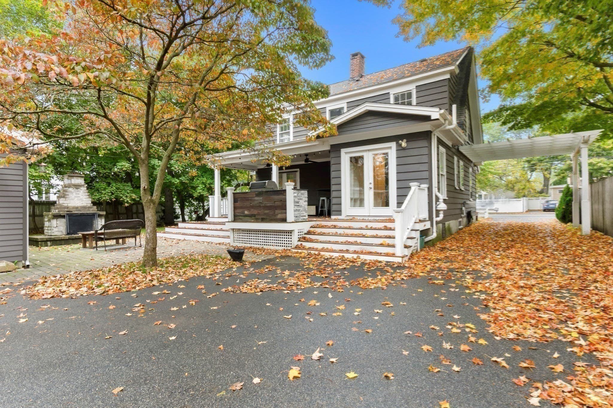 Single Family Residence at 289 County Way Ext, Beverly MA 01915, photo 36 of 41
