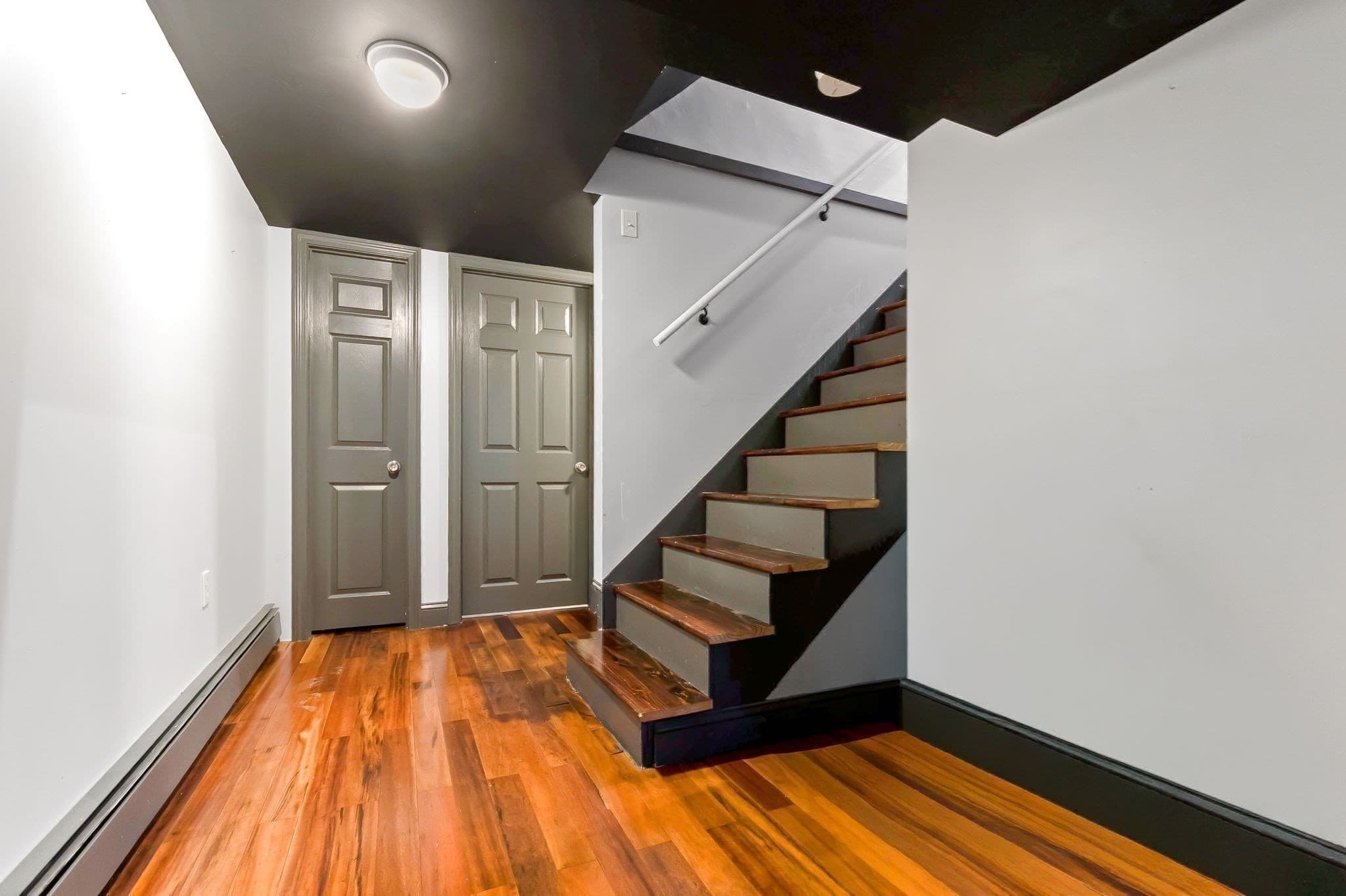 Single Family Residence at 289 County Way Ext, Beverly MA 01915, photo 28 of 41