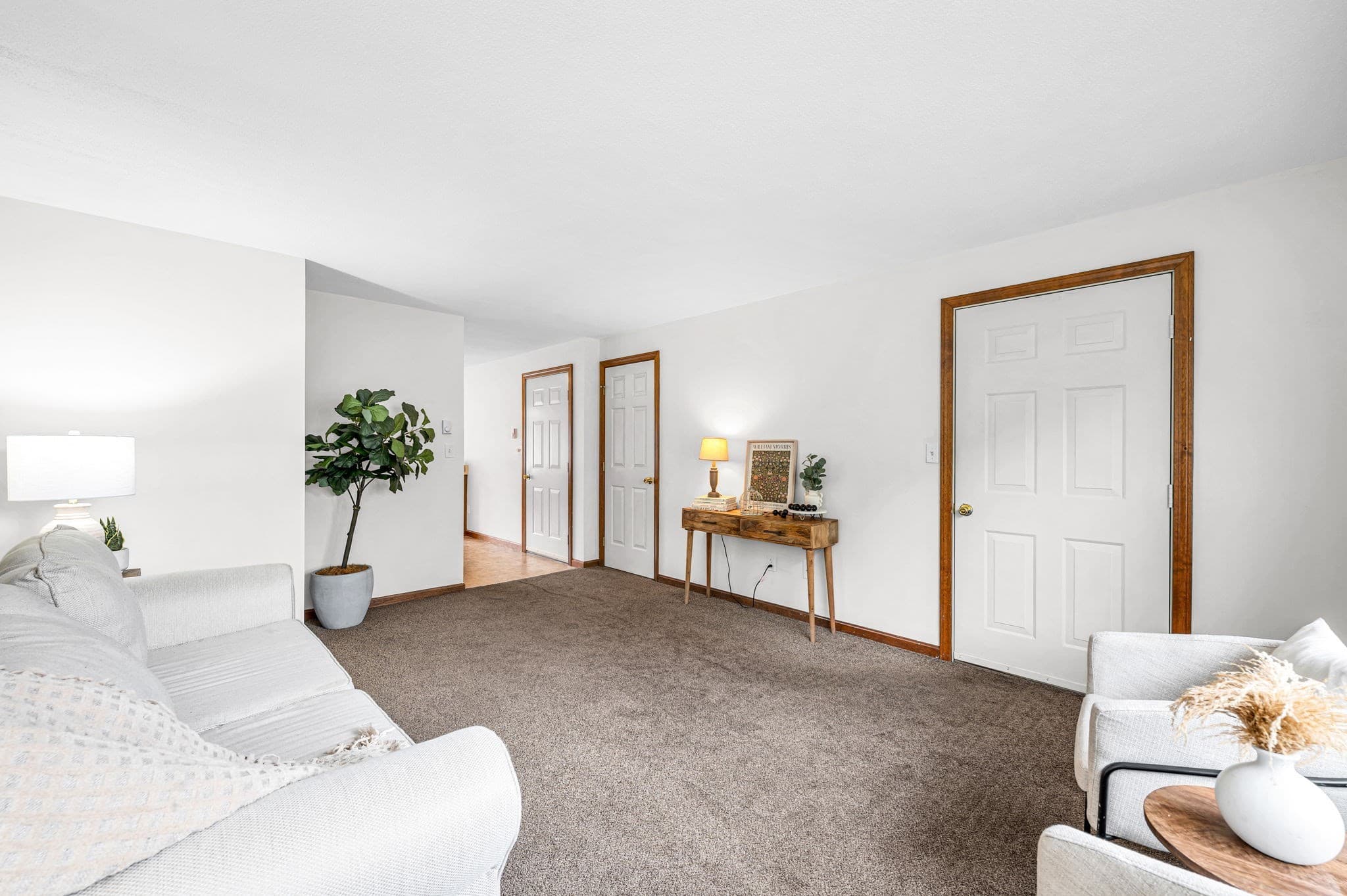 Condominium at 149 Dale St # R, Chicopee MA 01020, photo 5 of 29