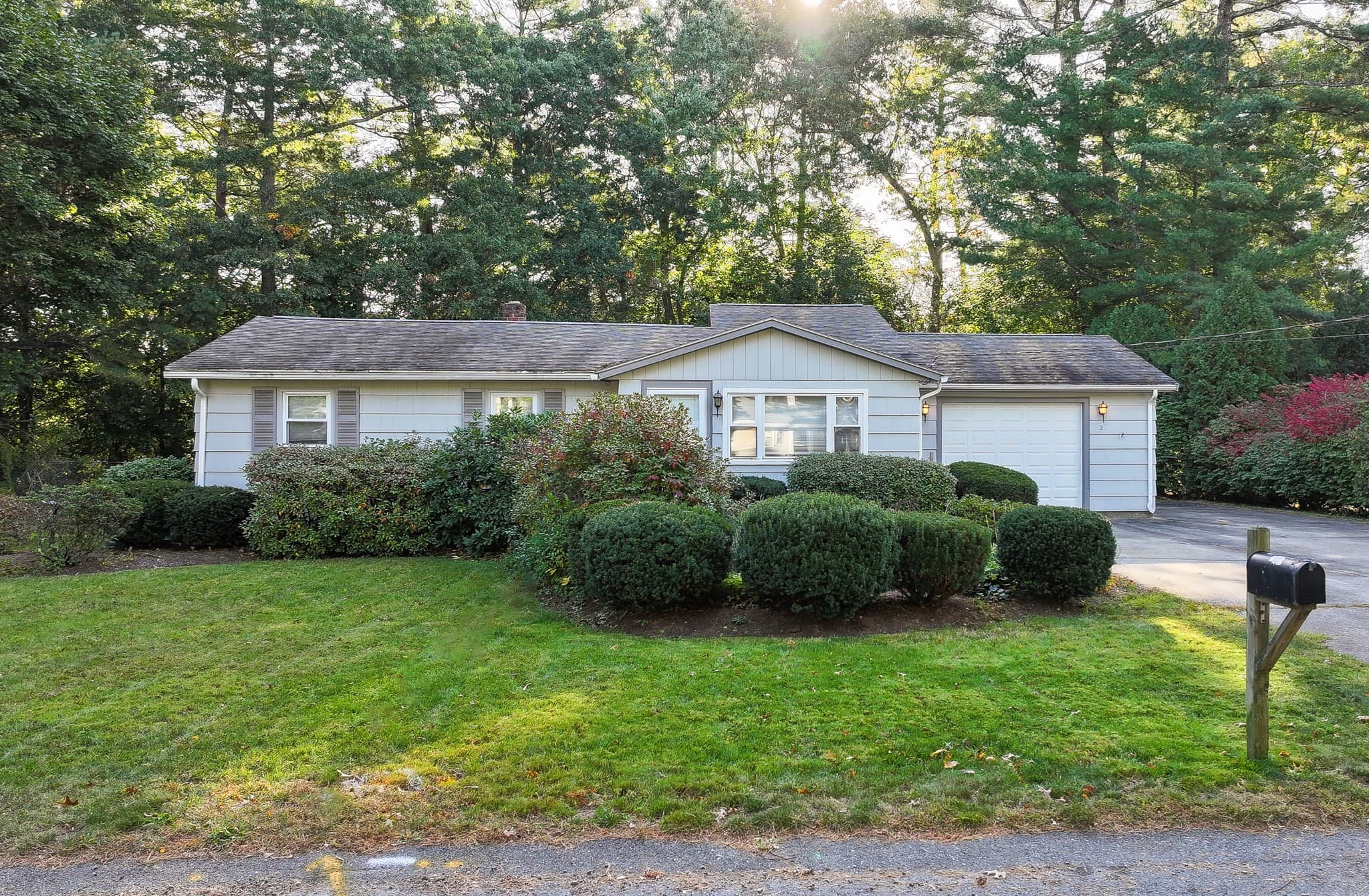 Single Family Residence at 2 Homestead Rd, Middleboro MA 02346, photo 2 of 27