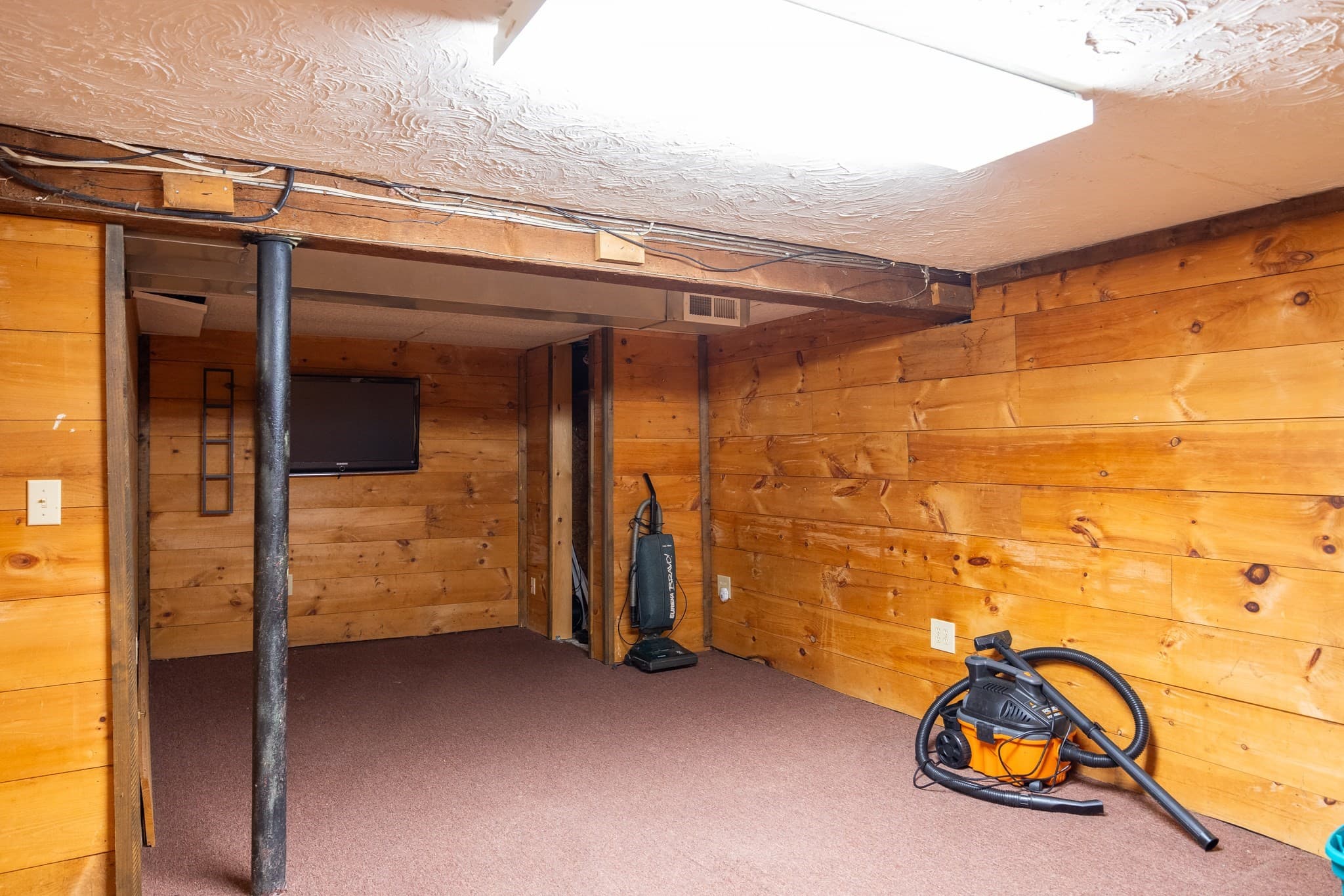 Single Family Residence at 2 Homestead Rd, Middleboro MA 02346, photo 26 of 27