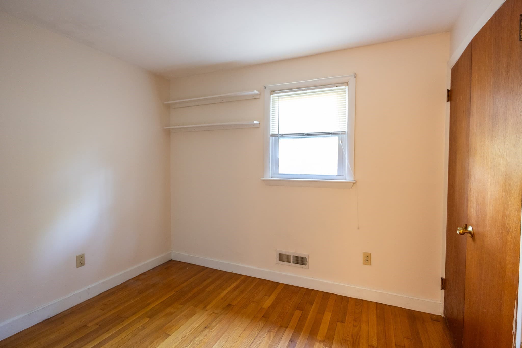 Single Family Residence at 2 Homestead Rd, Middleboro MA 02346, photo 19 of 27