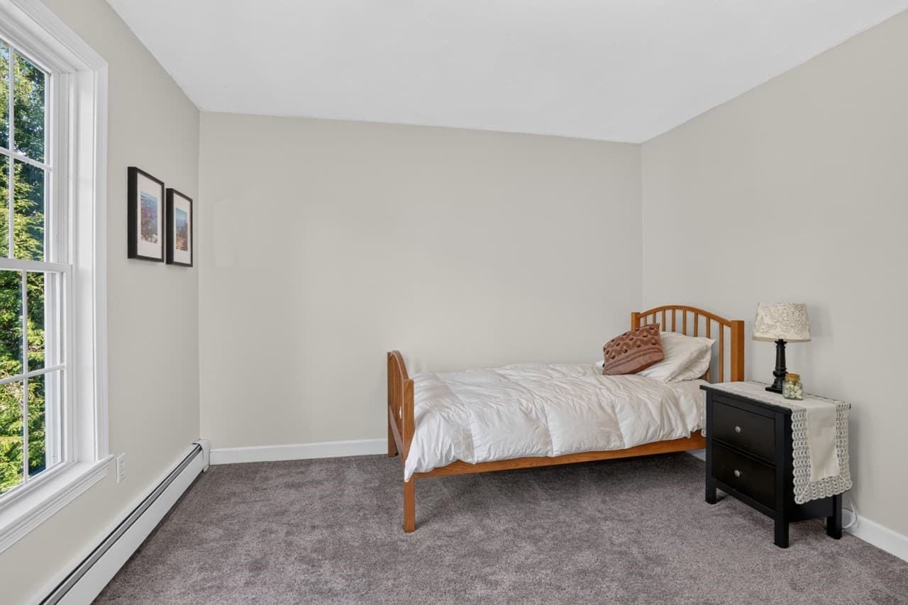 Single Family Residence at 6 Beaver Brook Dr, Holliston MA 01746, photo 20 of 42