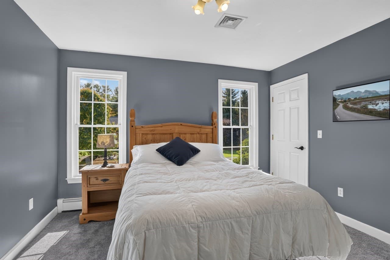 Single Family Residence at 6 Beaver Brook Dr, Holliston MA 01746, photo 19 of 42