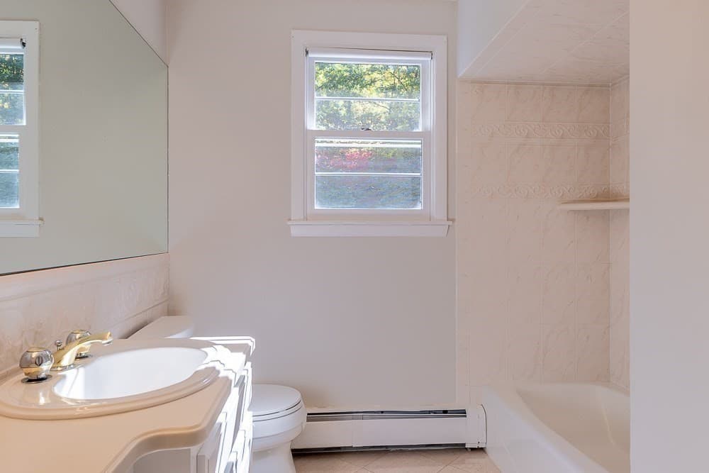 Single Family Residence at 346 Chestnut St, Franklin MA 02038, photo 28 of 42