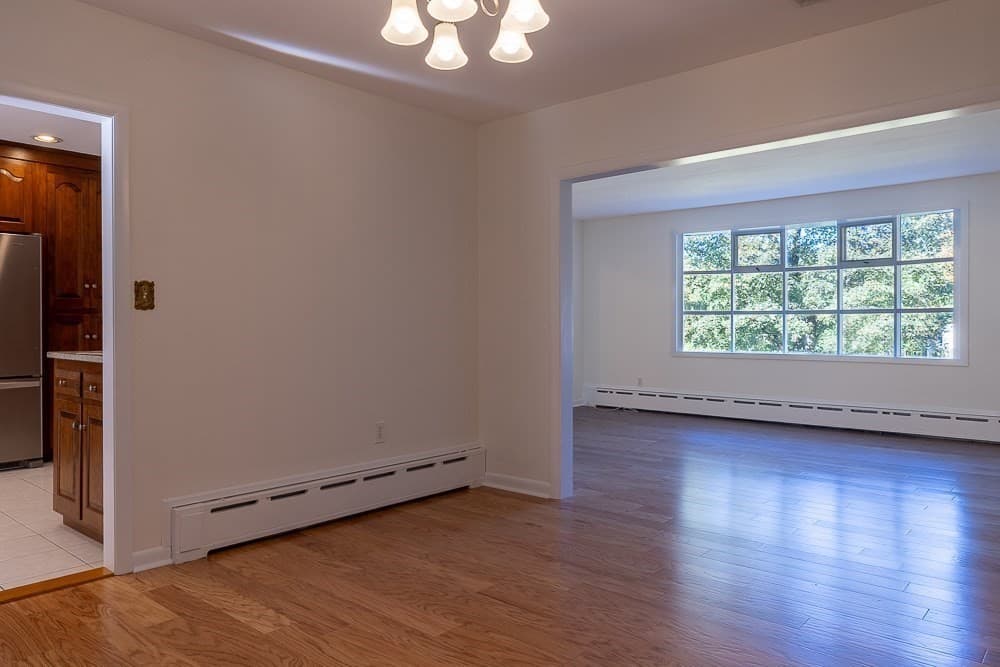Single Family Residence at 346 Chestnut St, Franklin MA 02038, photo 10 of 42