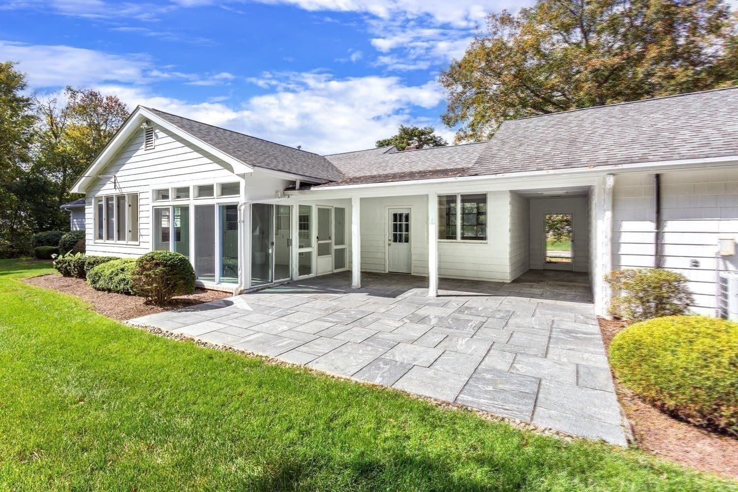 Single Family Residence at 346 Chestnut St, Franklin MA 02038, photo 37 of 42