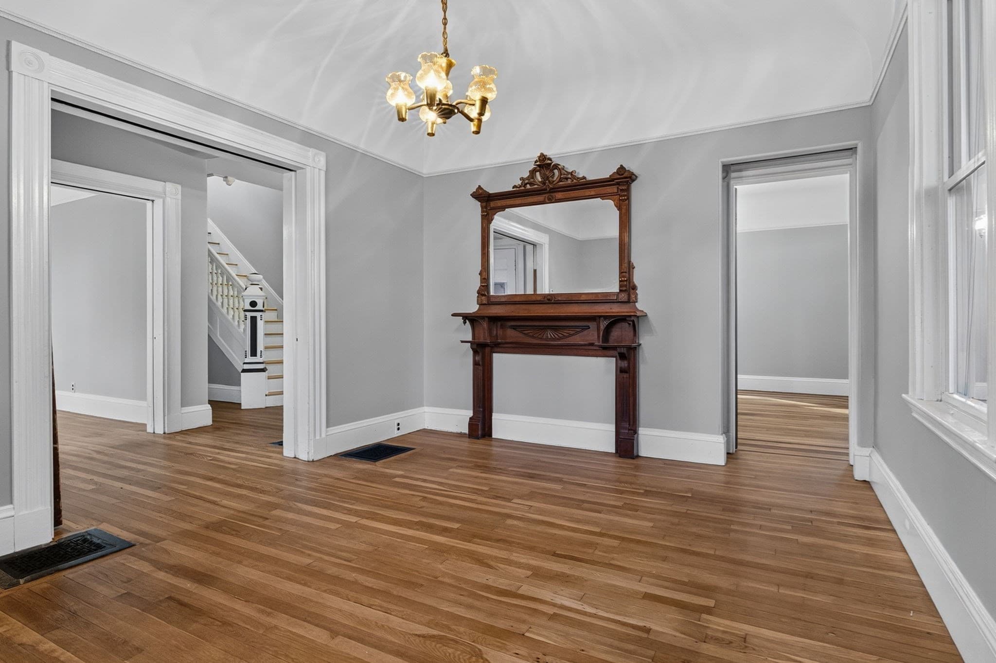Single Family Residence at 9 Newbern Street, Boston MA 02130, photo 7 of 31