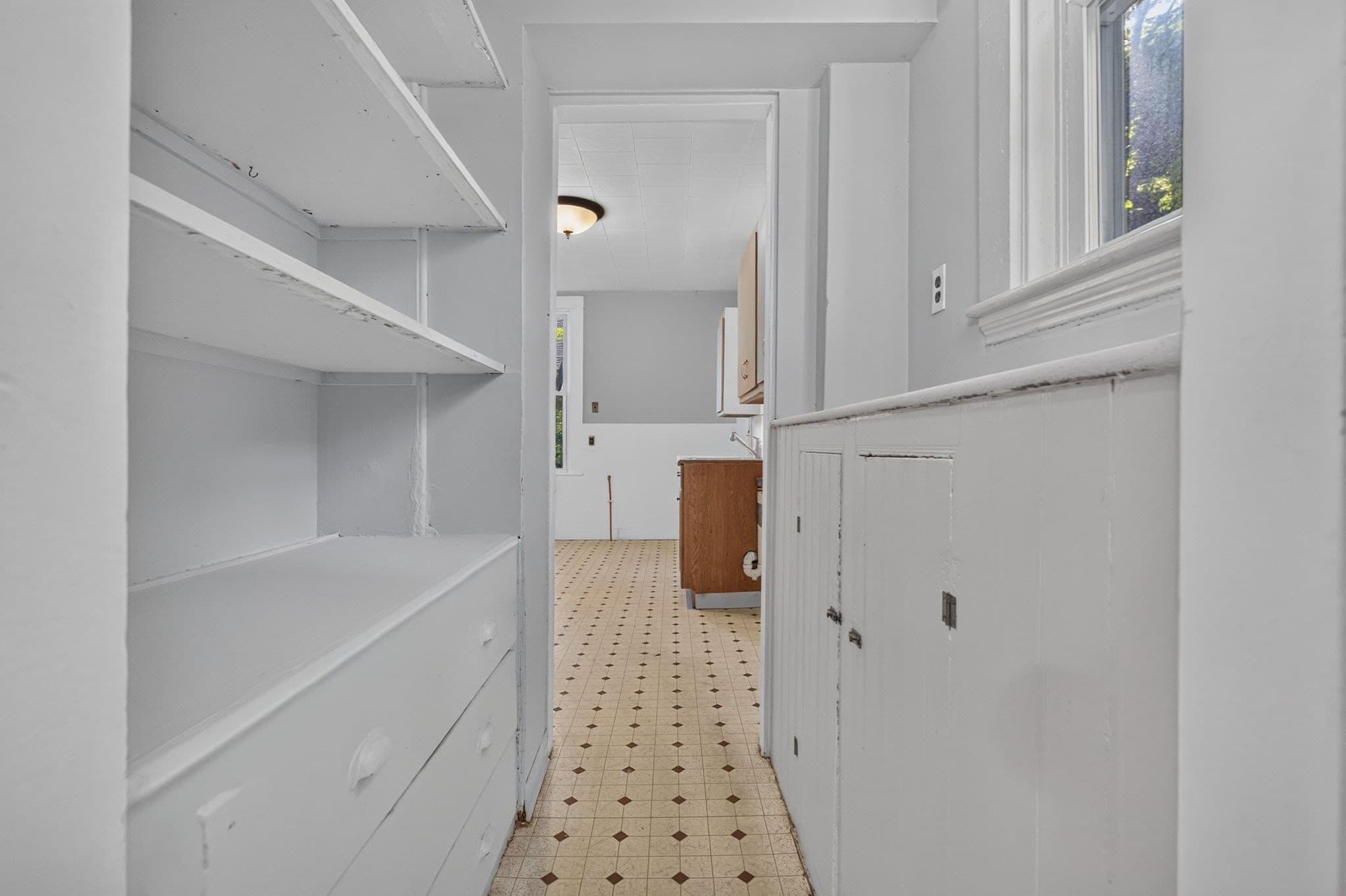 Single Family Residence at 9 Newbern Street, Boston MA 02130, photo 10 of 31