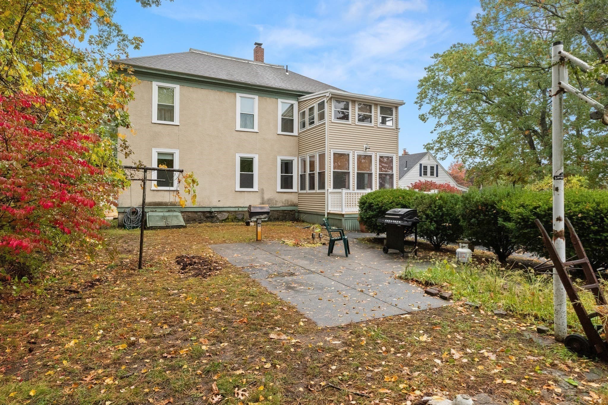 3 Family at 96-98 Elm Street, Methuen MA 01844, photo 15 of 40