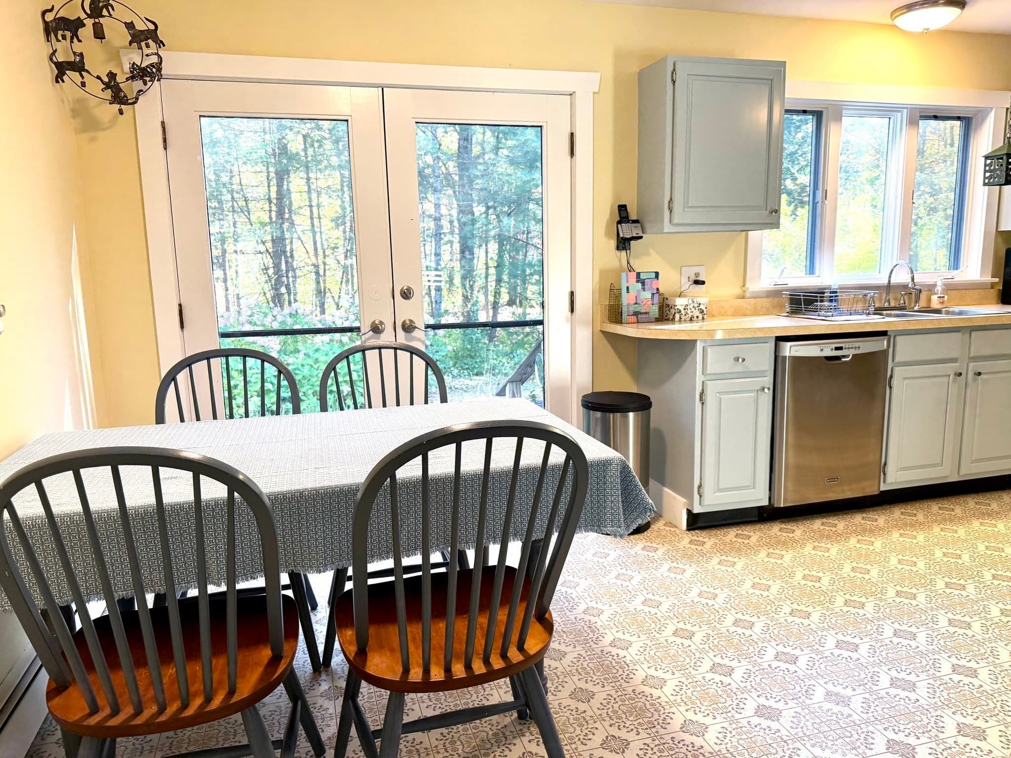 Single Family Residence at 353 S Shelburne Rd, Shelburne MA 01370, photo 7 of 41