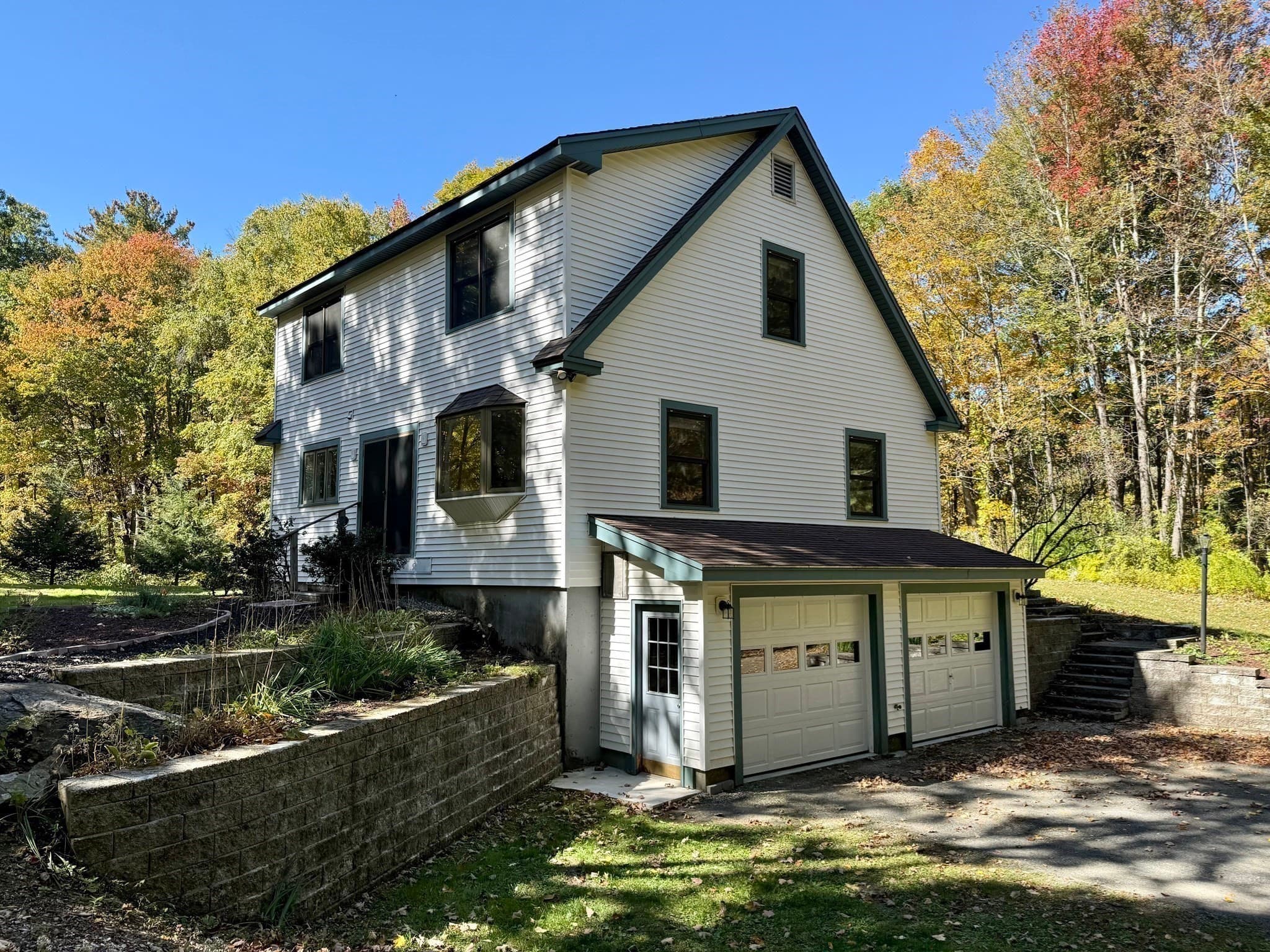 Single Family Residence at 353 S Shelburne Rd, Shelburne MA 01370, photo 4 of 41