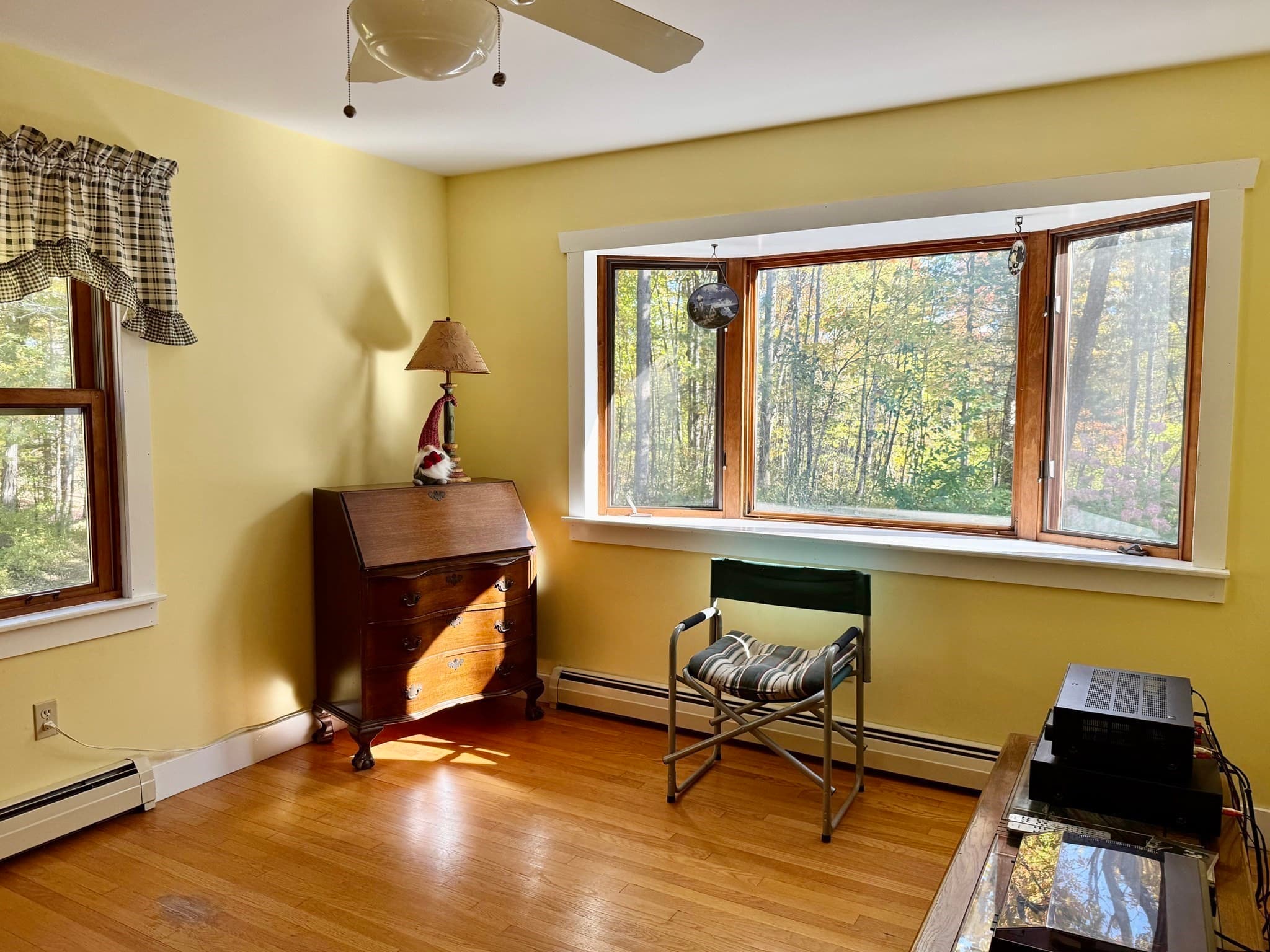Single Family Residence at 353 S Shelburne Rd, Shelburne MA 01370, photo 8 of 41