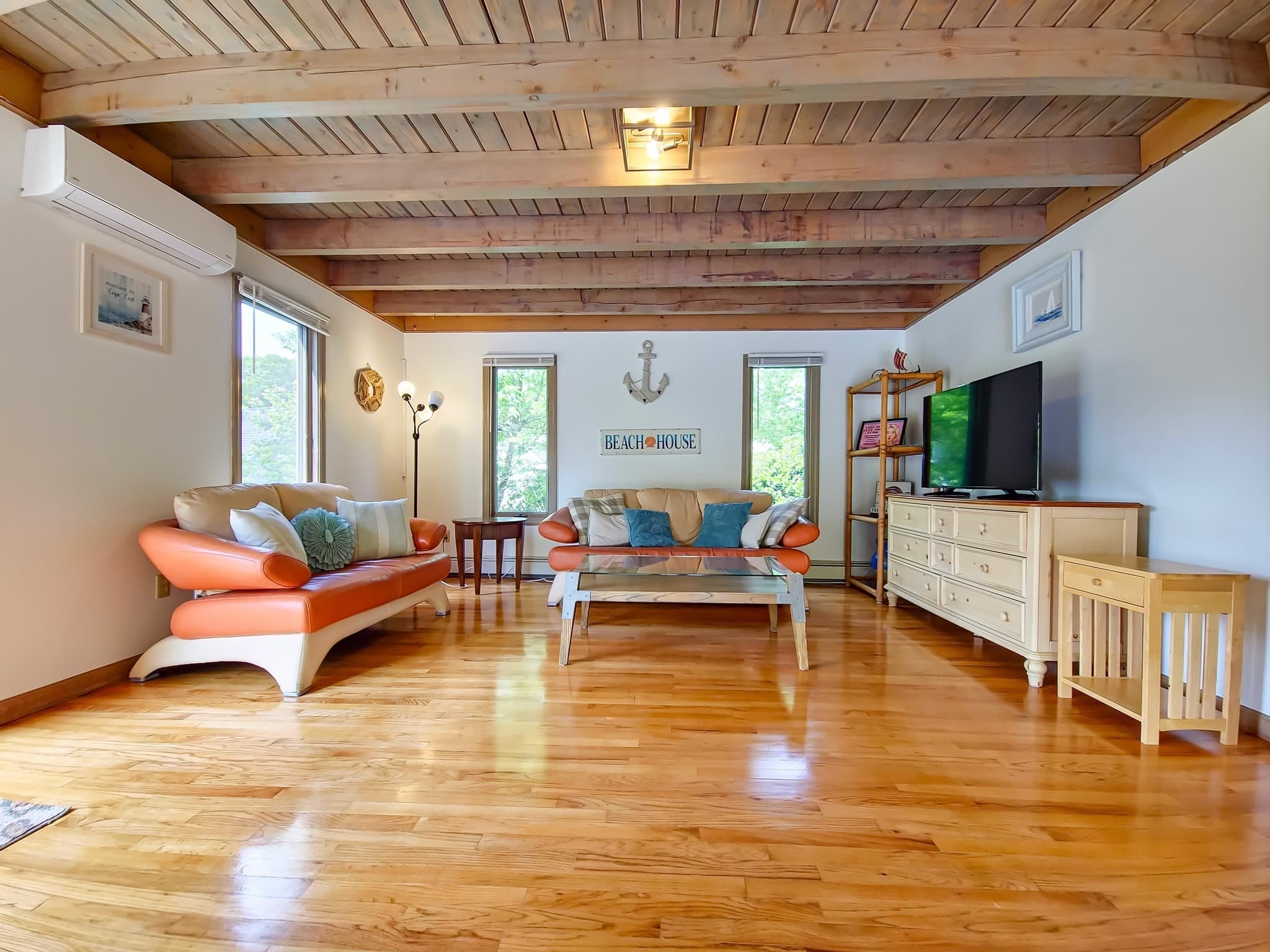 Single Family Residence at 30 Norris Path, Falmouth MA 02536, photo 5 of 37
