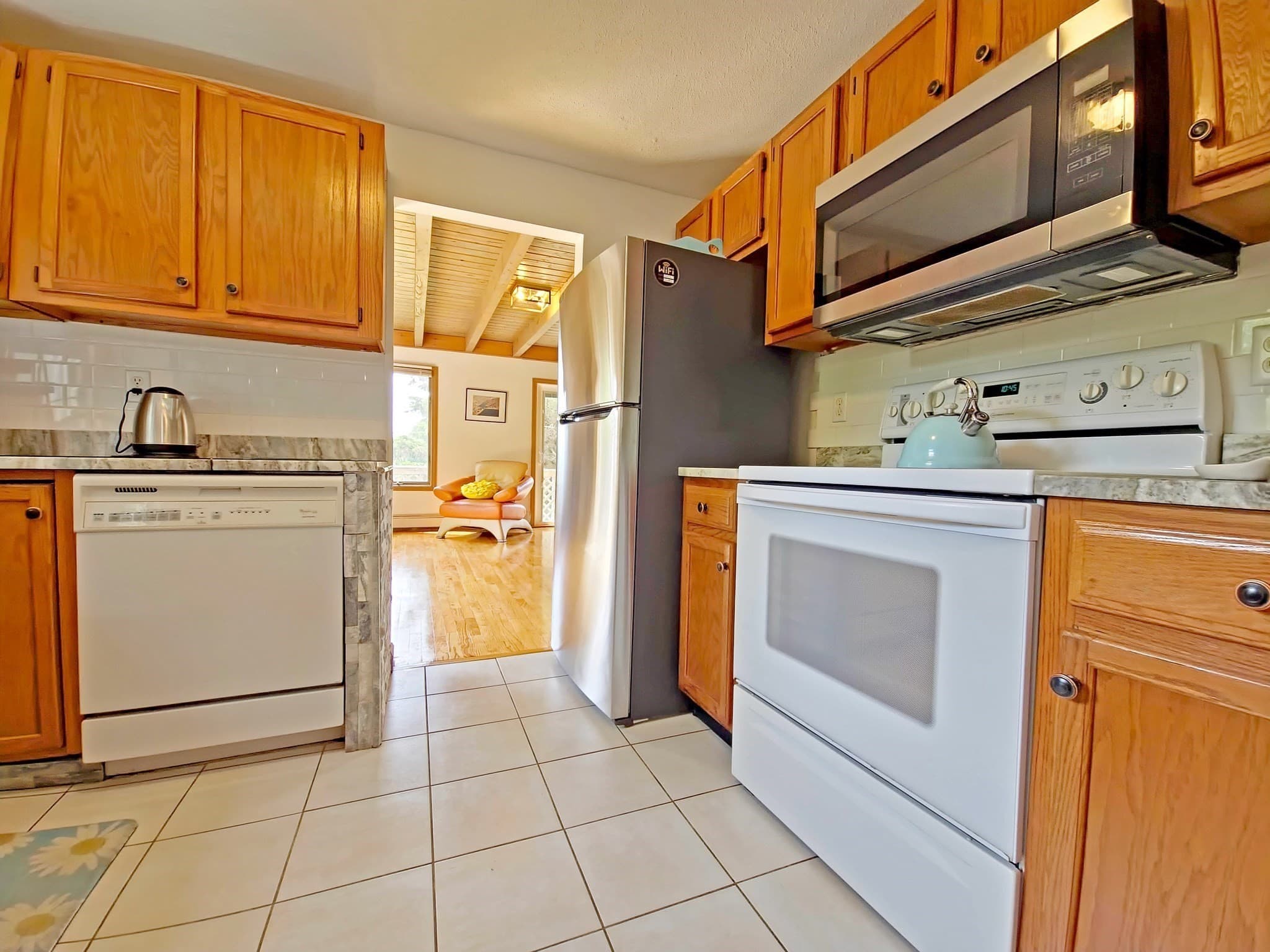 Single Family Residence at 30 Norris Path, Falmouth MA 02536, photo 10 of 37
