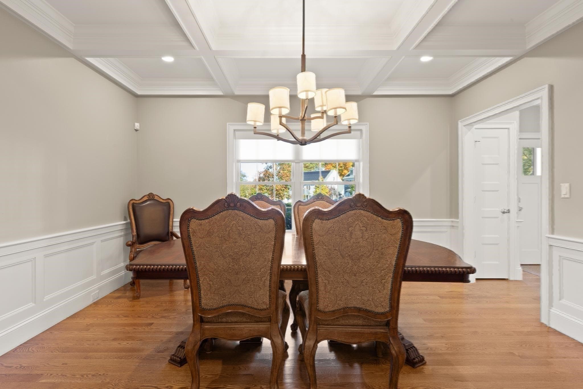 Single Family Residence at 10 Willard Circle, Lexington MA 02421, photo 13 of 42