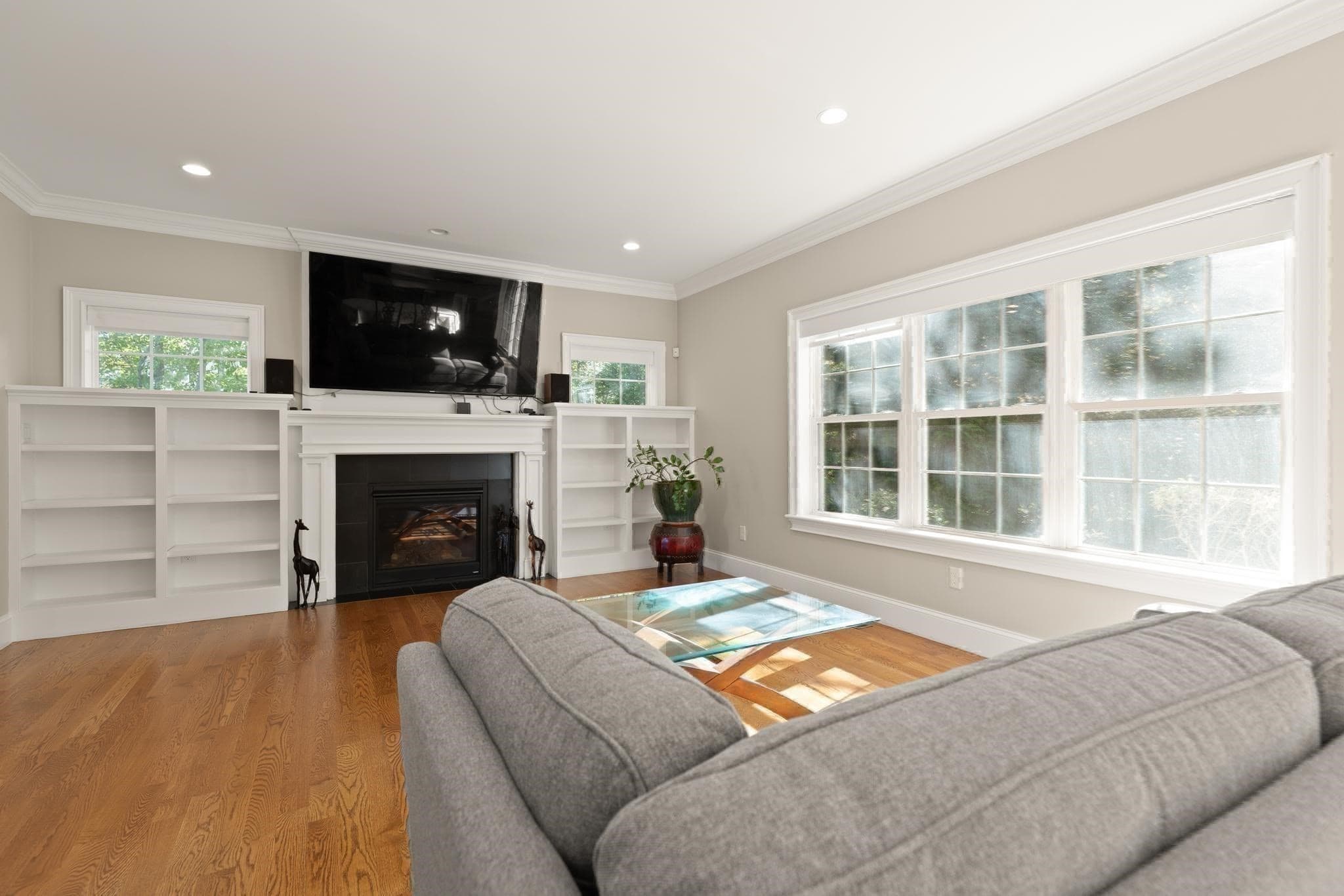 Single Family Residence at 10 Willard Circle, Lexington MA 02421, photo 12 of 42