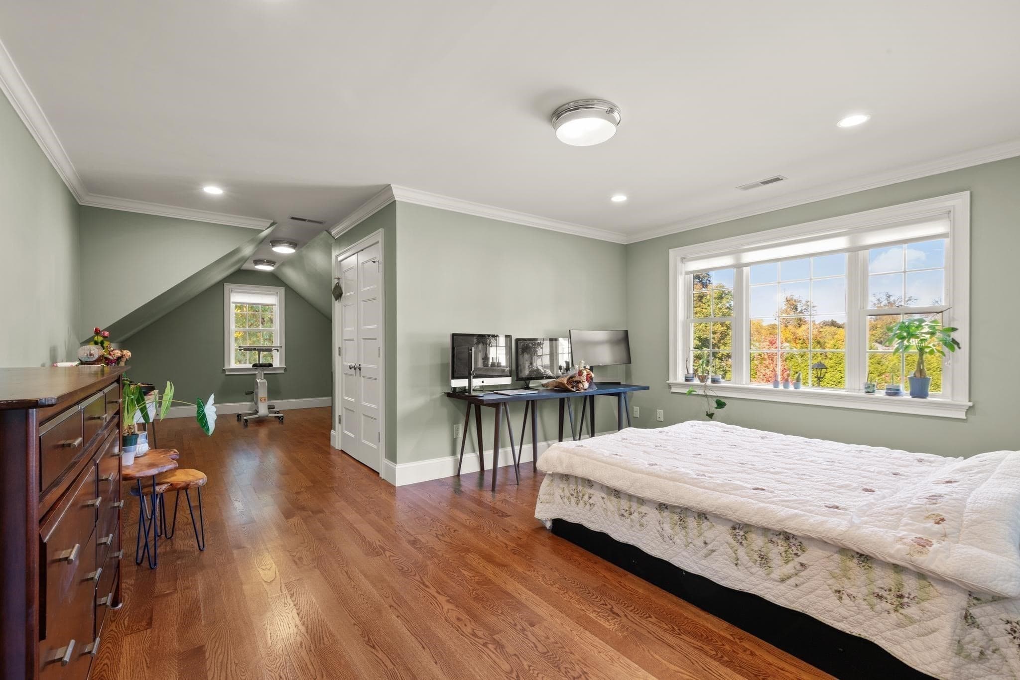 Single Family Residence at 10 Willard Circle, Lexington MA 02421, photo 22 of 42