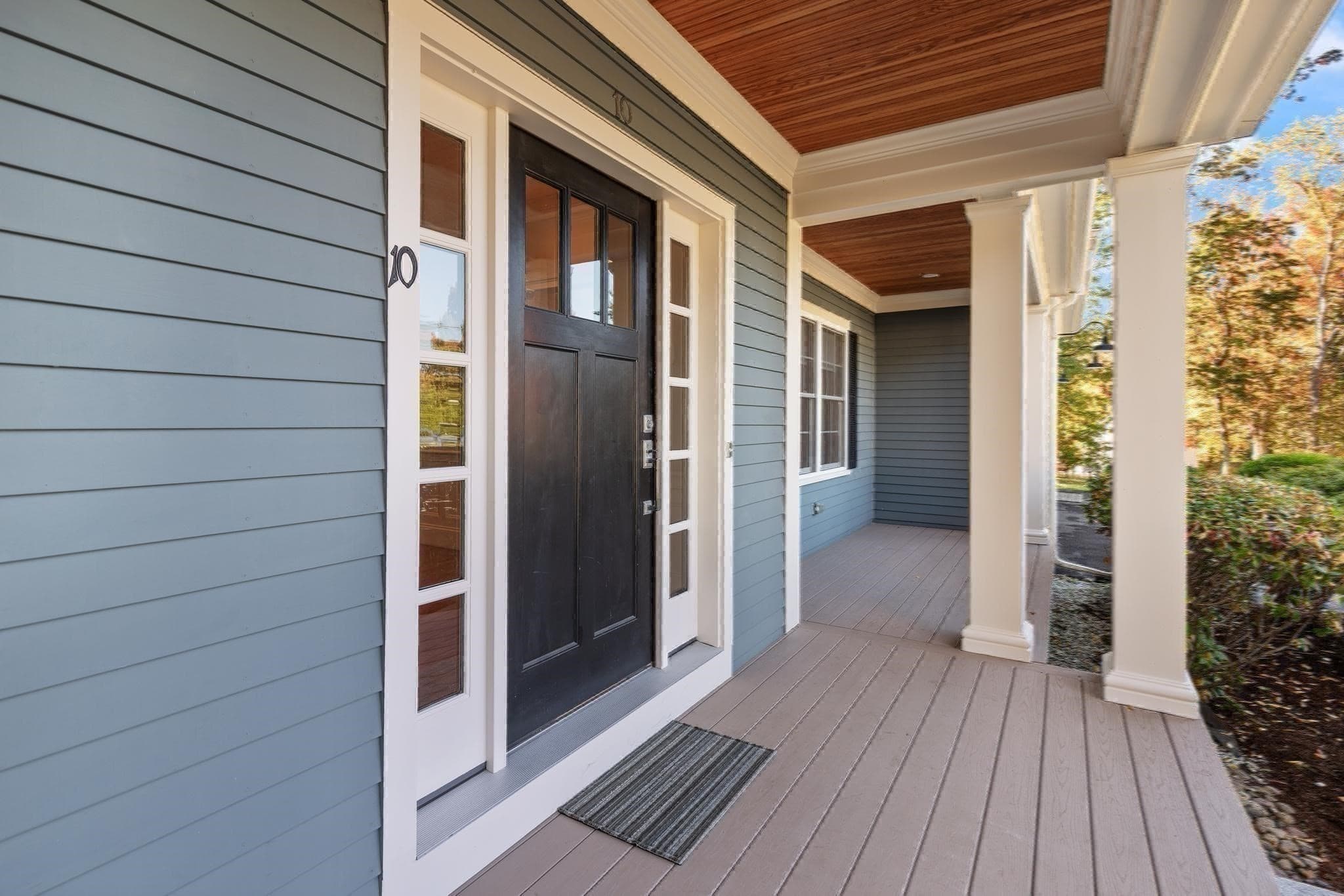 Single Family Residence at 10 Willard Circle, Lexington MA 02421, photo 5 of 42