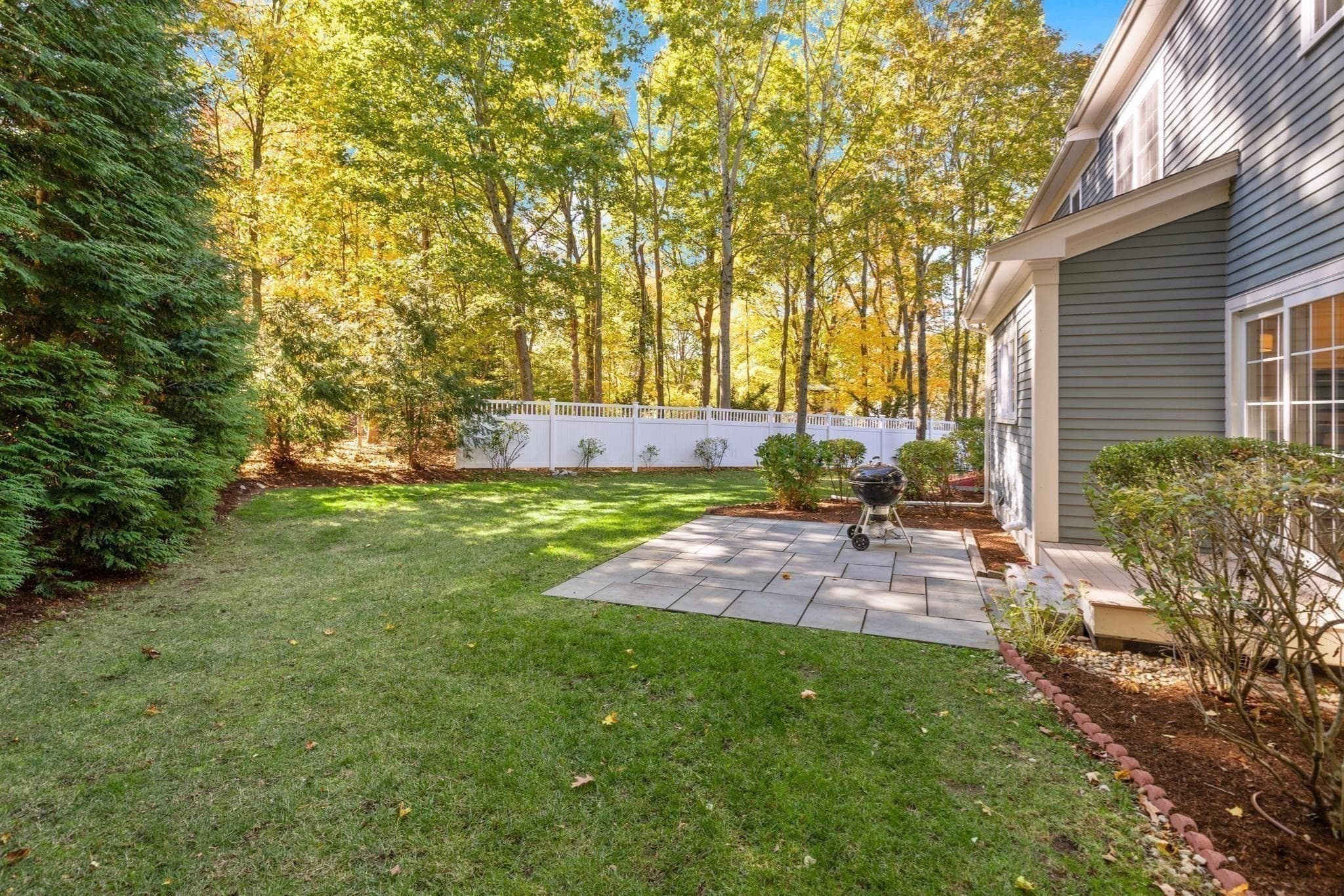 Single Family Residence at 10 Willard Circle, Lexington MA 02421, photo 41 of 42