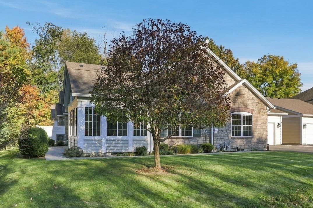 168 Stonybrook Way # 168, South Hadley MA 01075