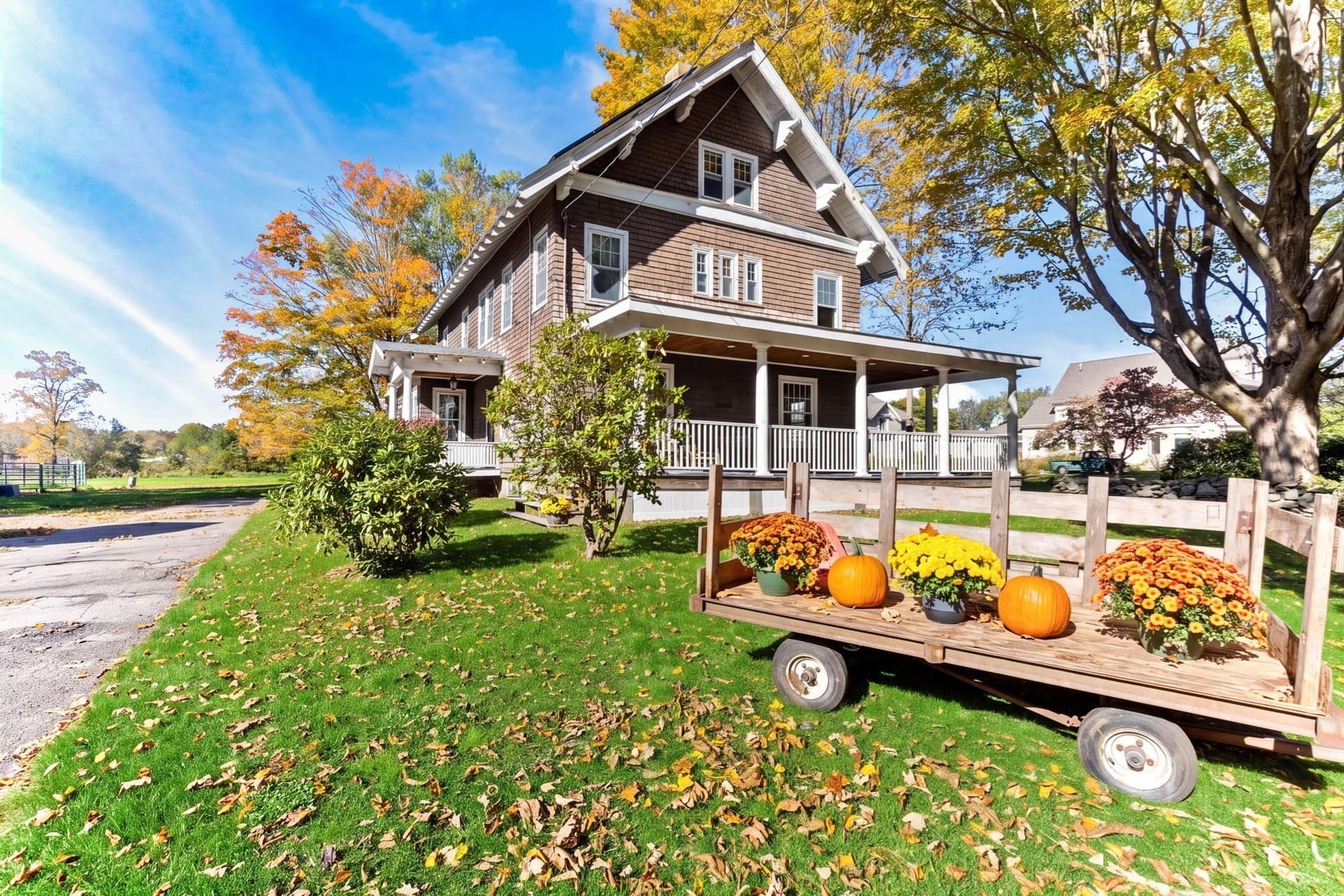 Single Family Residence at 201 Howard Street, West Bridgewater MA 02379, photo 2 of 41